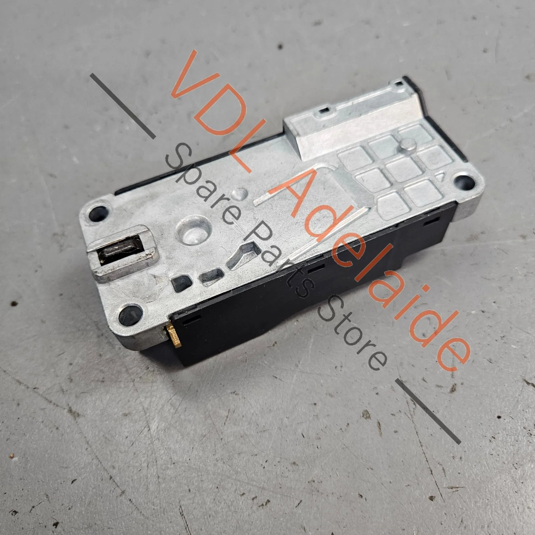 Porsche Steering Column Lock PAA905861 - Image 4