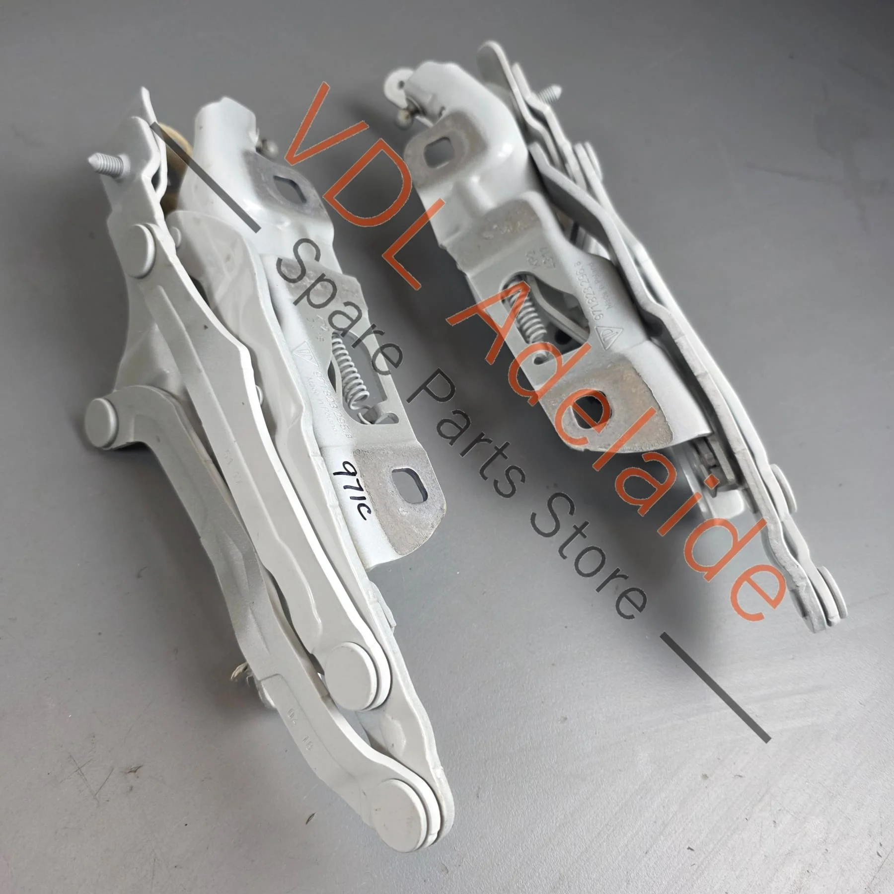 Porsche Panamera 971 Bonnet Hinge Set left & right 971823295BY 971823296BY GRV