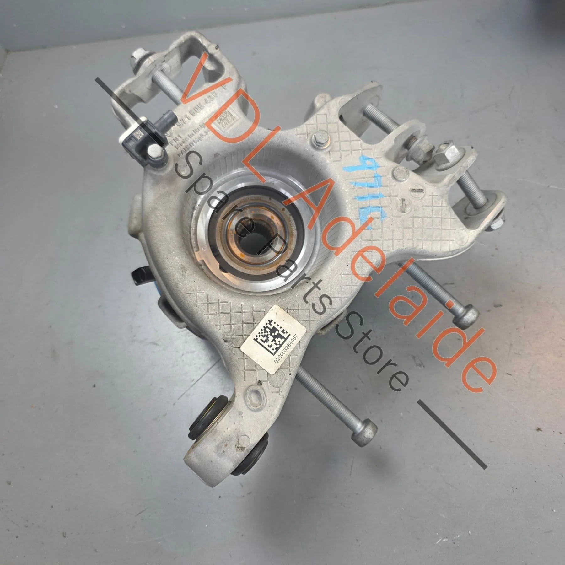 Porsche Panamera 971 Rear Right Wheel Bearing  Hub Knuckle 971505436F - Image 3