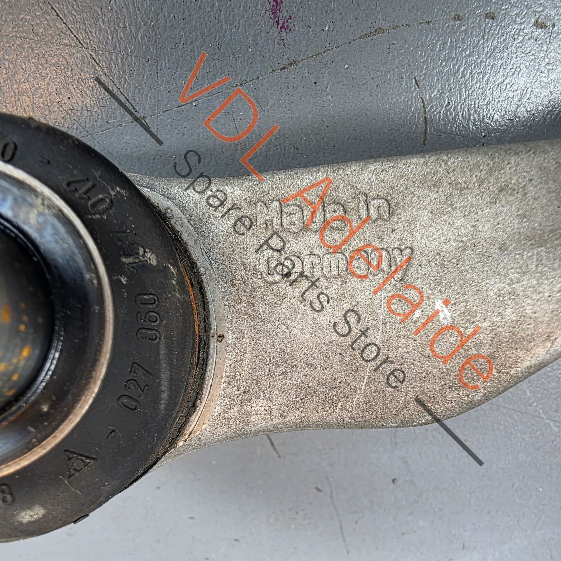 Porsche Panamera 971 Left side Steering Rack End & Tie Rod 971423811B 971423810 - Image 3