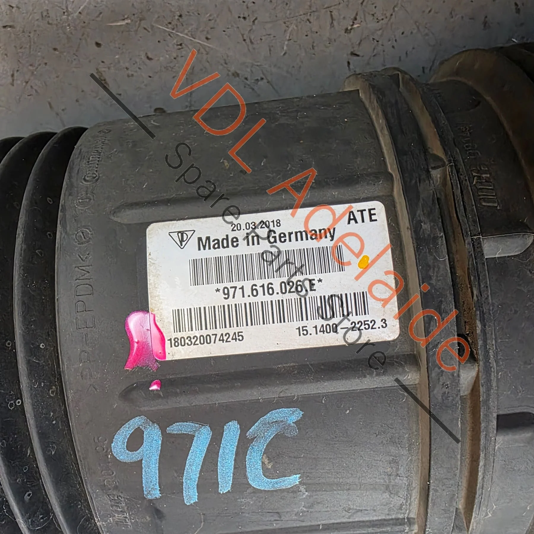 Porsche Panamera 971 Right Rear Suspension Airbag Air Spring Cylinder LHS 971616026C 971616026H - Image 2