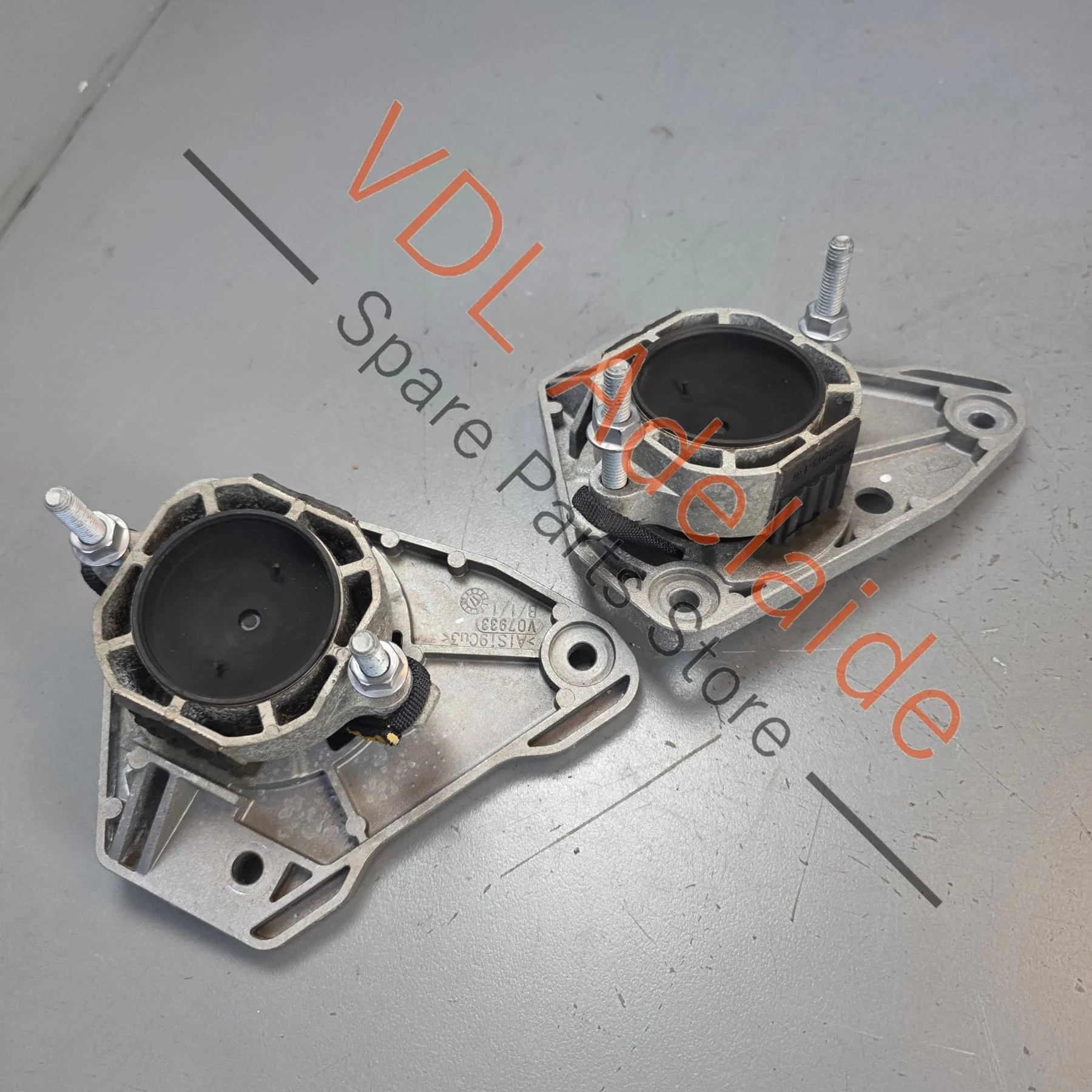 Porsche Panamera 971 Pair of Gearbox Mounts 9A739915104 971399151D