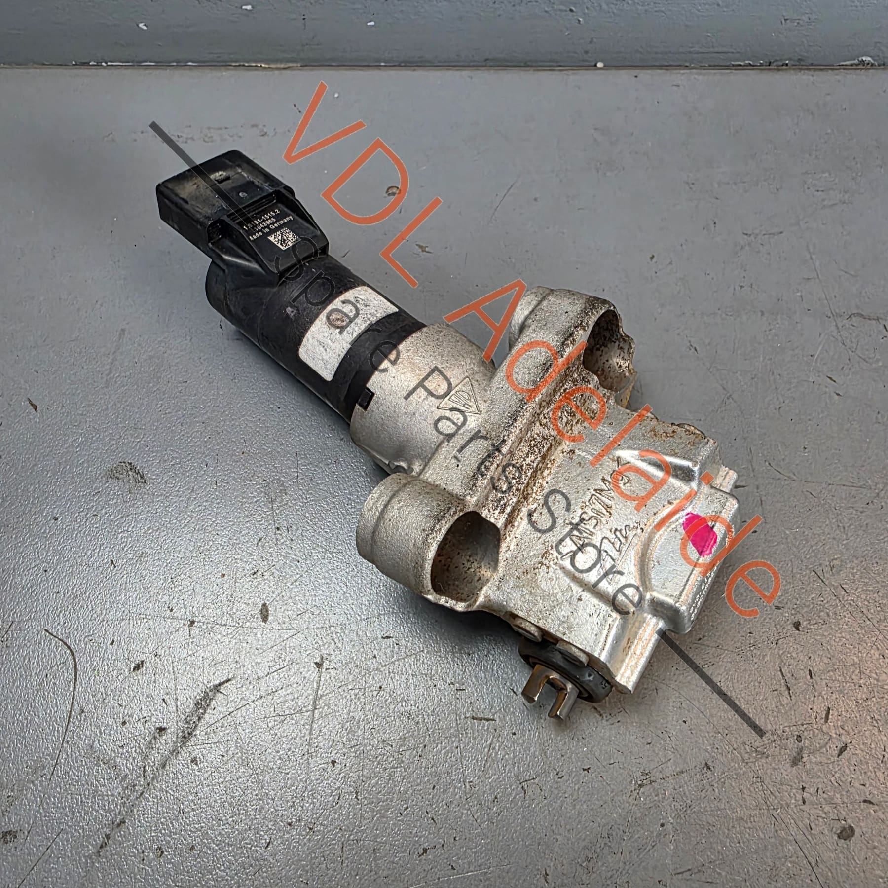 Porsche Audi VW Rear Electric Park Brake Servomotor 95835209103  7P0609723B  9A790761500 - Image 2
