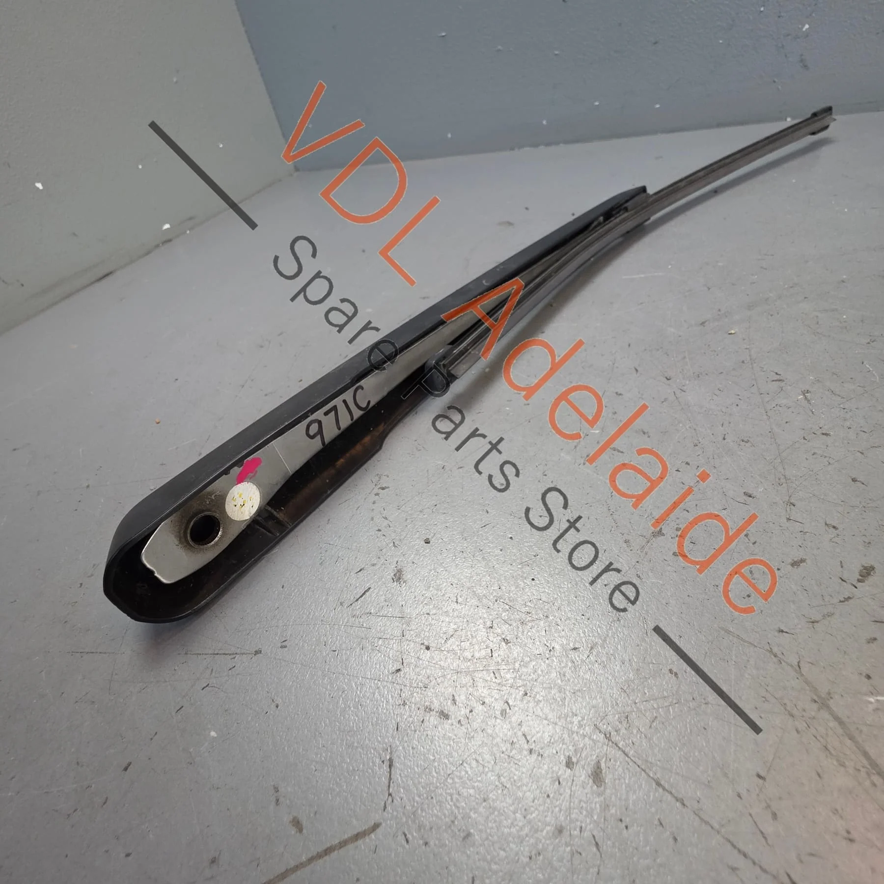 Porsche Panamera 971 Rear Windscreen Wiper Arm 974955707B - Image 2