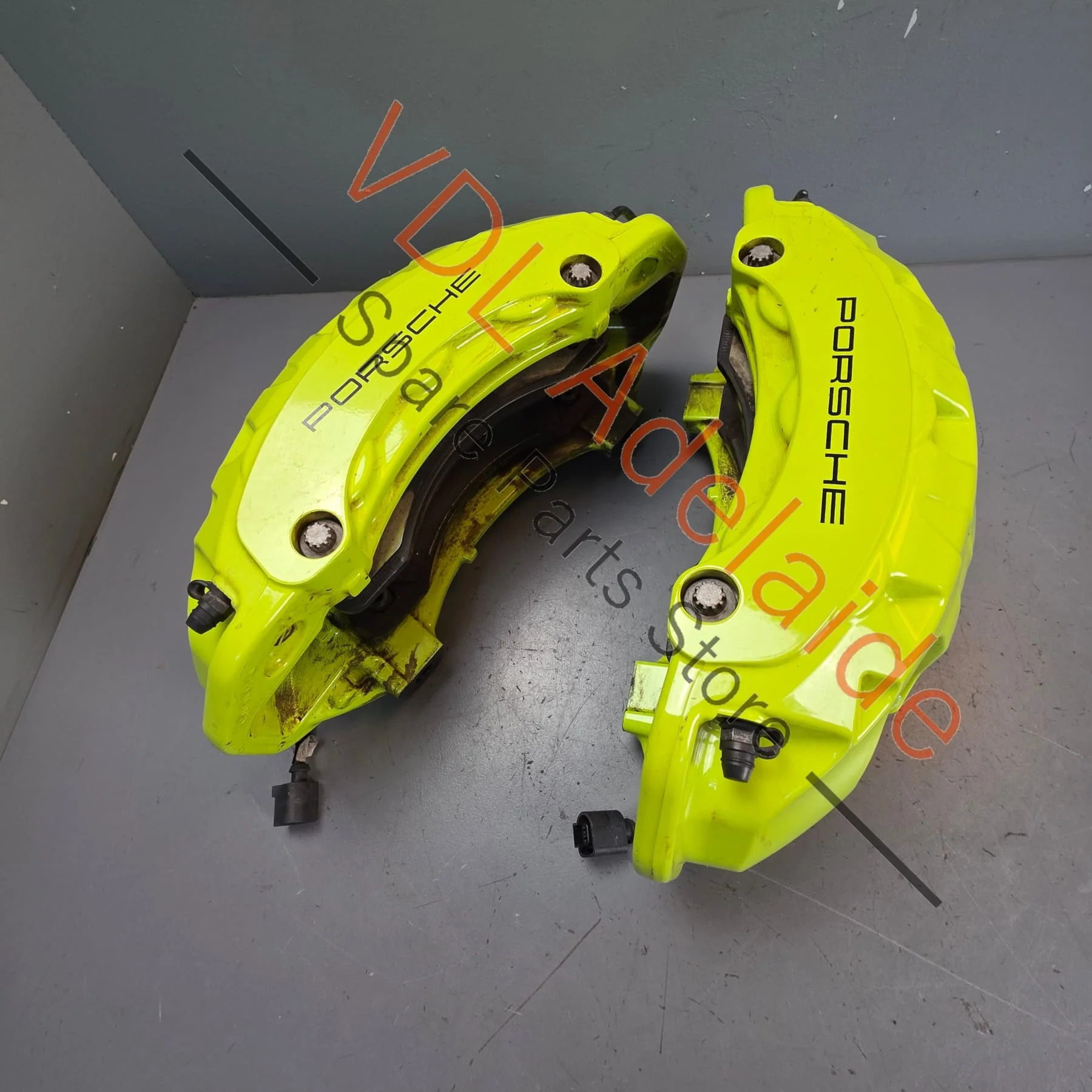 Porsche Panamera 971 6 Piston Brembo Brake Caliper Set suit 350mm x 34mm rotor Acid Green
