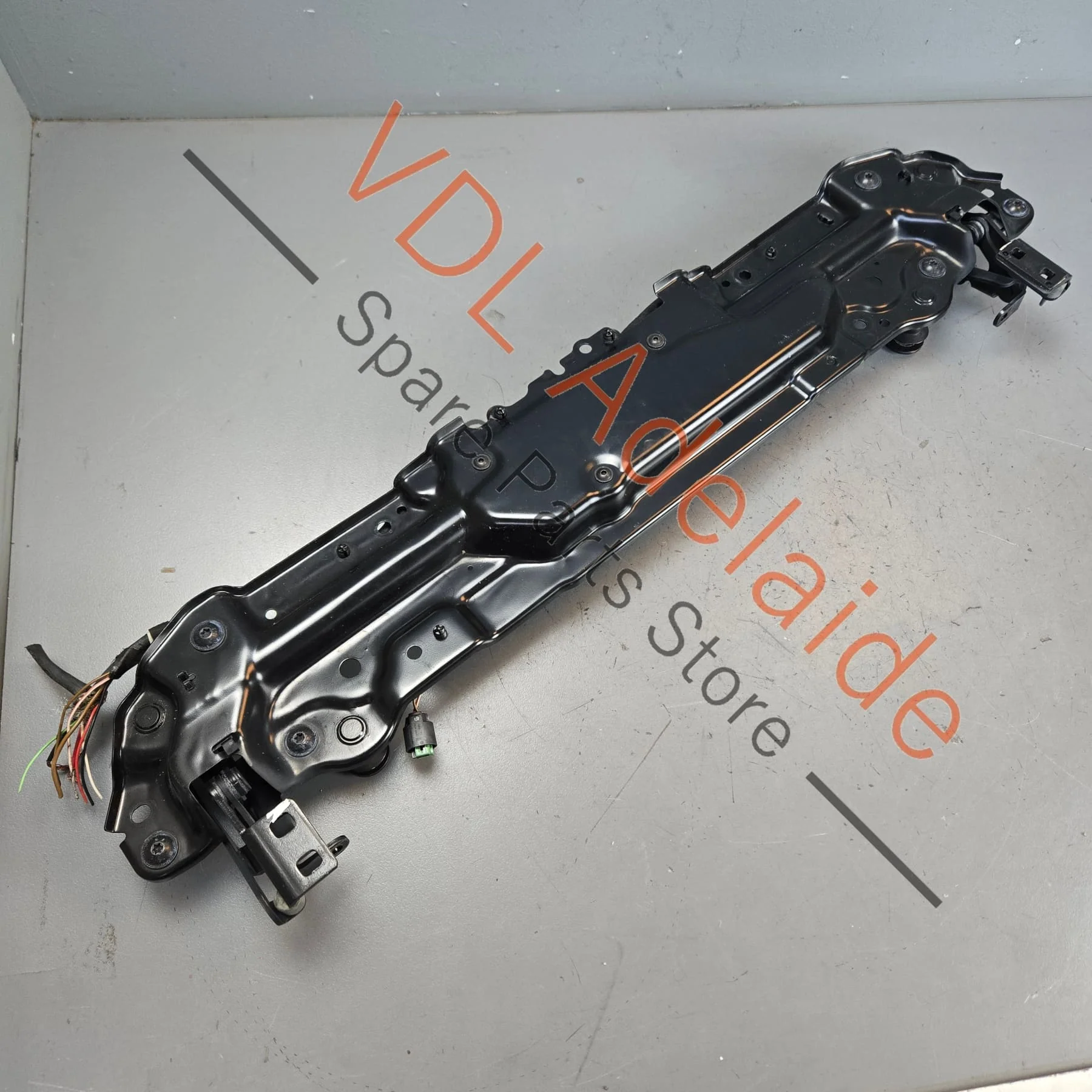 Porsche Panamera 971 Rear Spoiler Drive Unit Motor 974827204G - Image 3