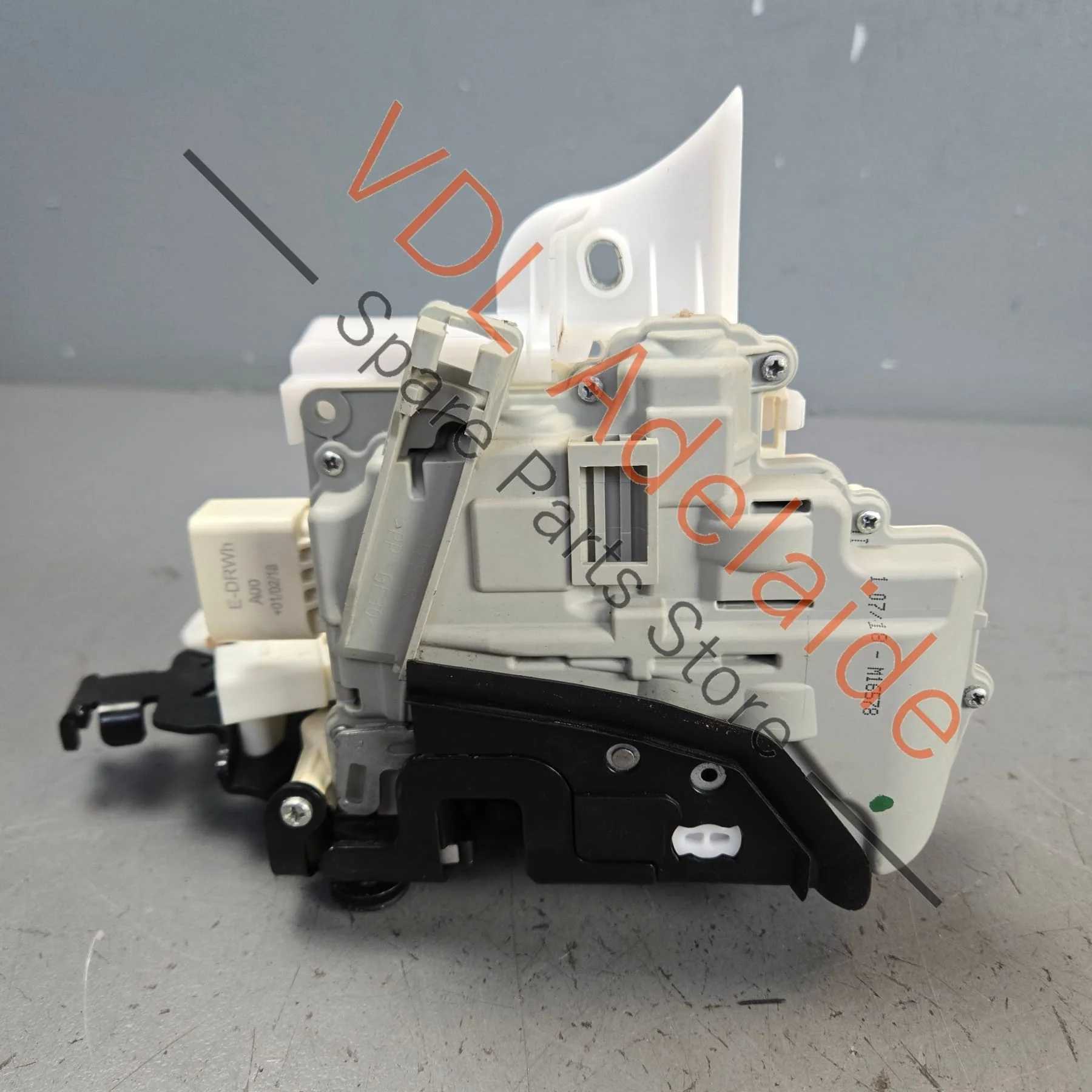 Porsche Panamera 971 Front Right Driver Side Door Lock Mechanism 971837016D - Image 2