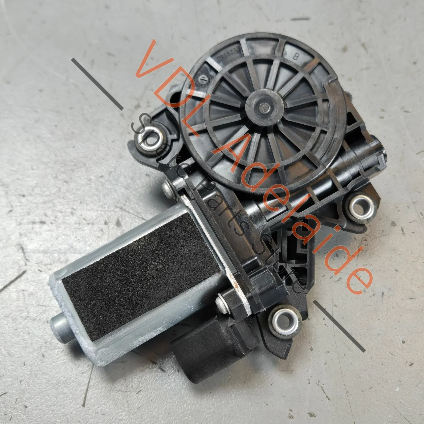 Porsche Panamera 971 Right Side RHS Door Closing Motor Drive Unit 4F0837060A 9A7837060 - Image 3