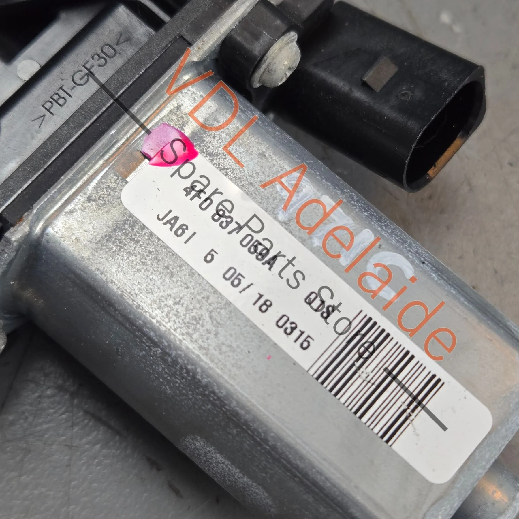 Porsche Panamera 971 Left Side LHS Door Closing Motor Drive Unit 4F0837059A - Image 2