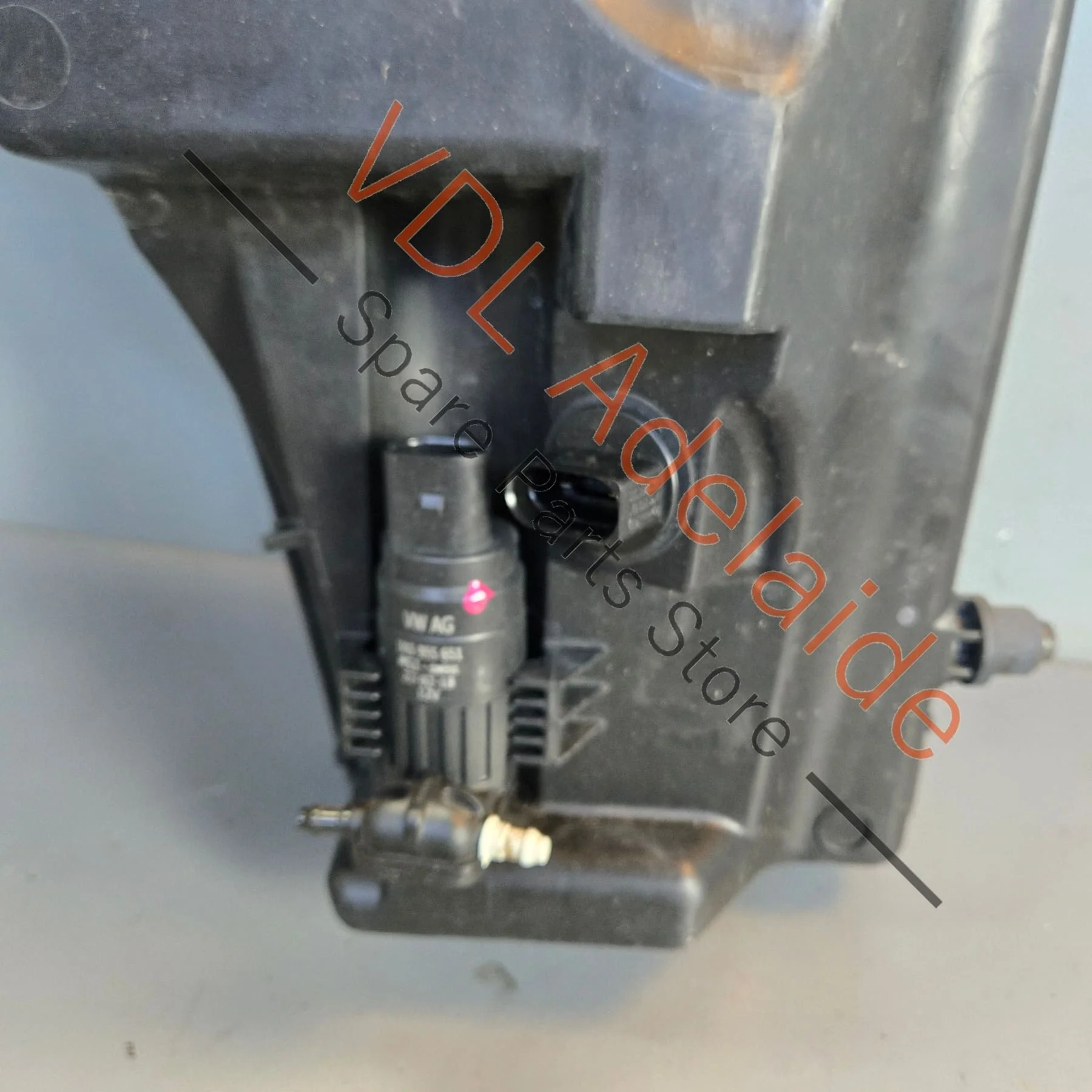 Porsche Panamera Turbo 971 Windscreen Washer Fluid Tank Reservoir Bottle - Image 4