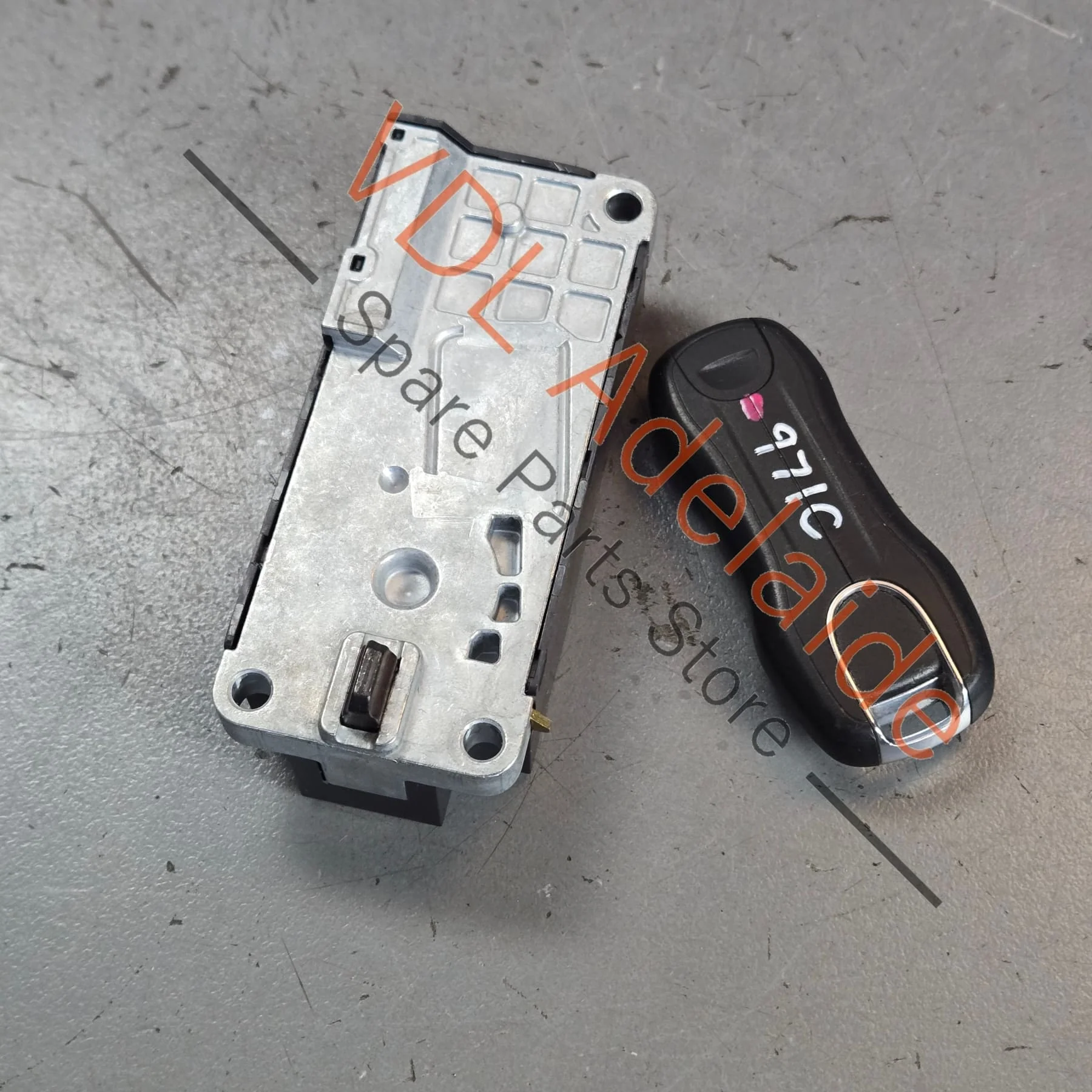 Porsche Ignition Steering Column Lock Module with matching Key PAA905861 3Q0905861A - Image 2