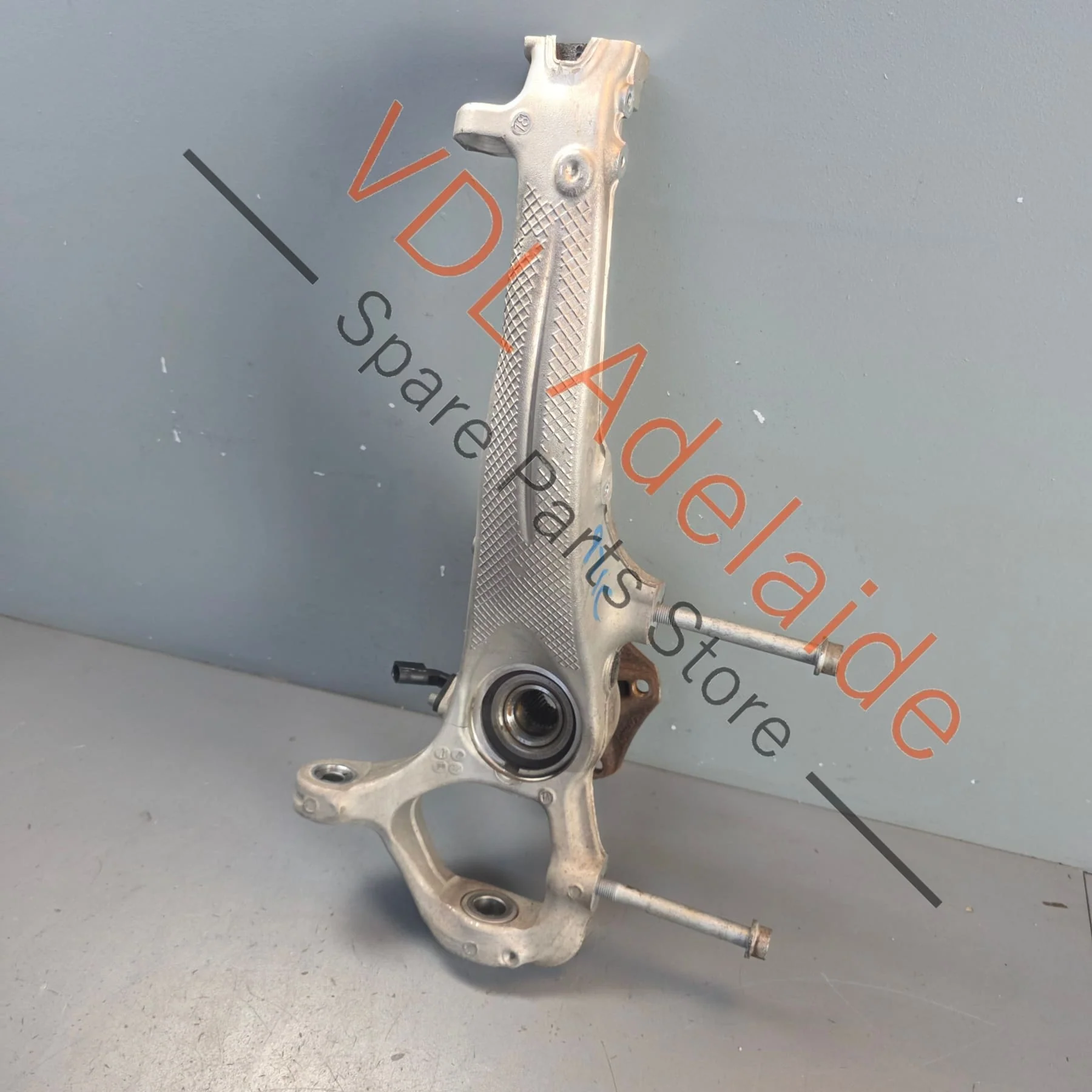 Porsche Panamera 971 Front Left Suspension Hub Knuckle 971407245H
