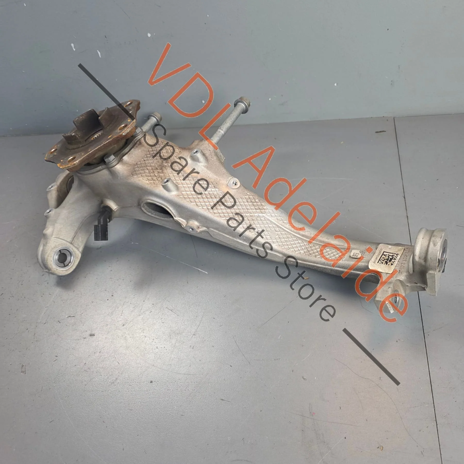 Porsche Panamera 971 Front Left Suspension Hub Knuckle 971407245H - Image 4