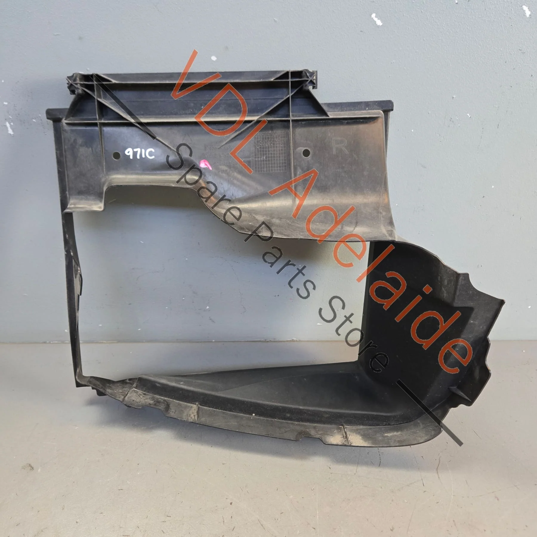 Porsche Panamera 971 Right Side Air Guide for Intercooler 971121334C - Image 3