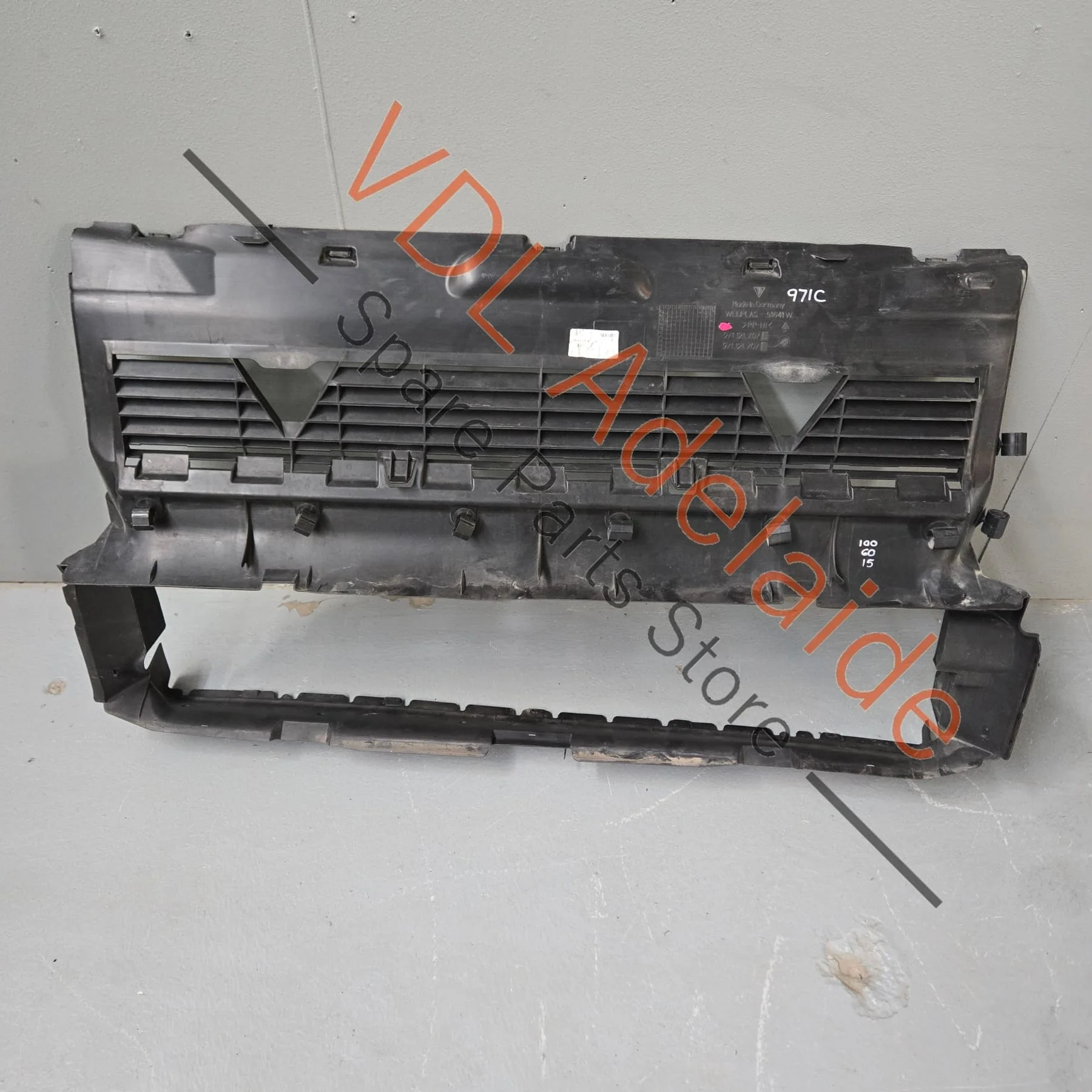 Porsche Panamera 971 Radiator Air Guide 971121707E - Image 3