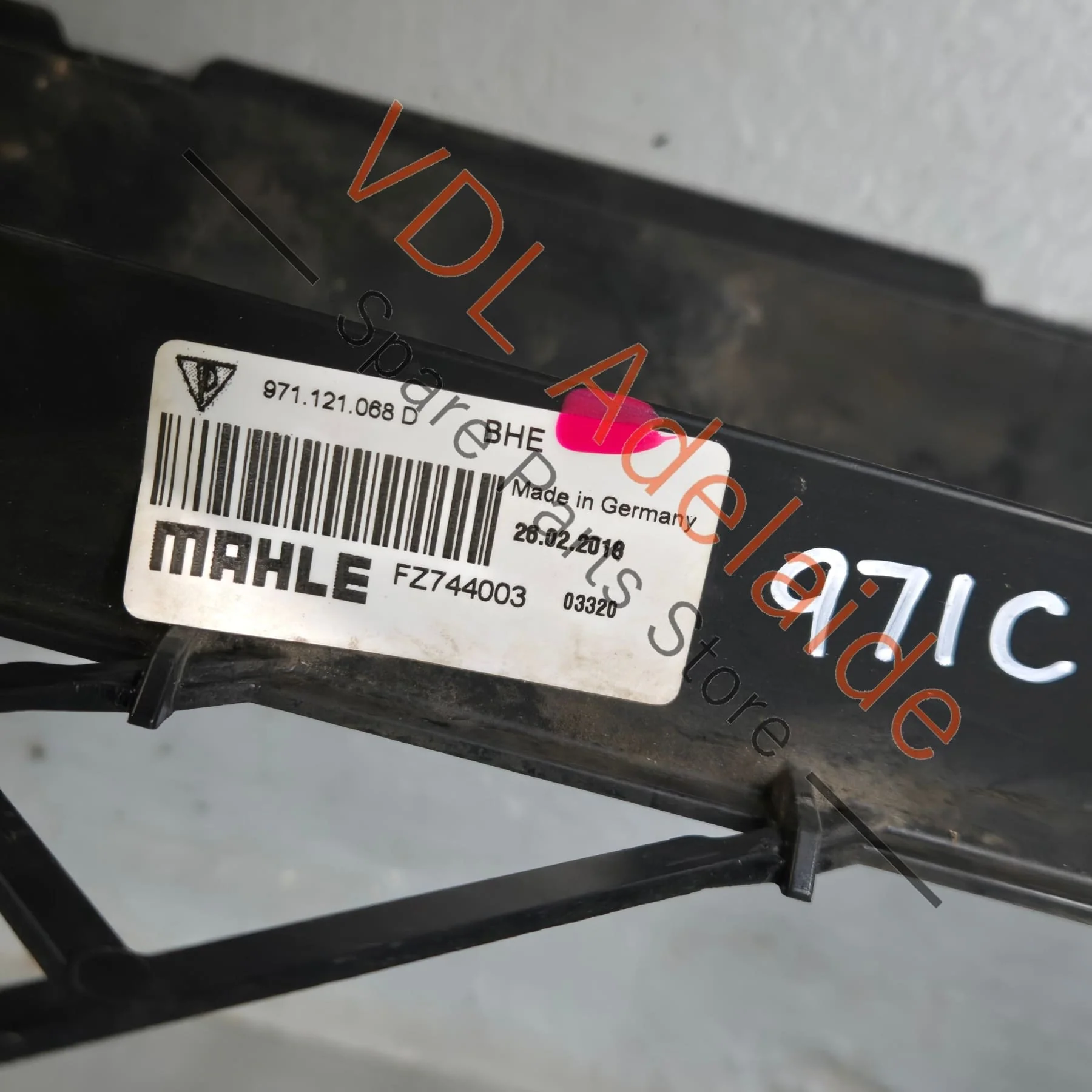 Porsche Panamera Radiator Mounting Bracket PAE121068 971121068D - Image 4