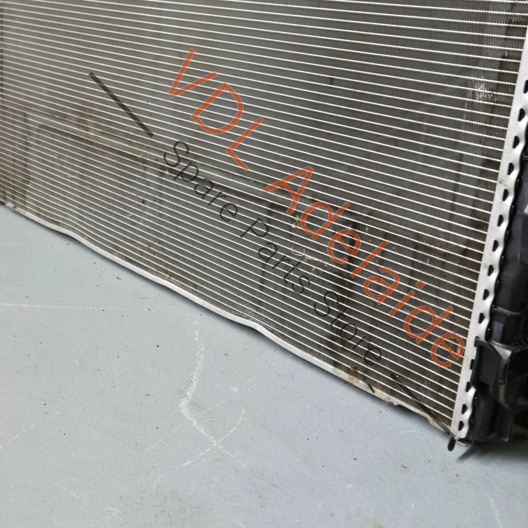 Genuine Porsche Panamera 971 Radiator PAE121253 - Image 7