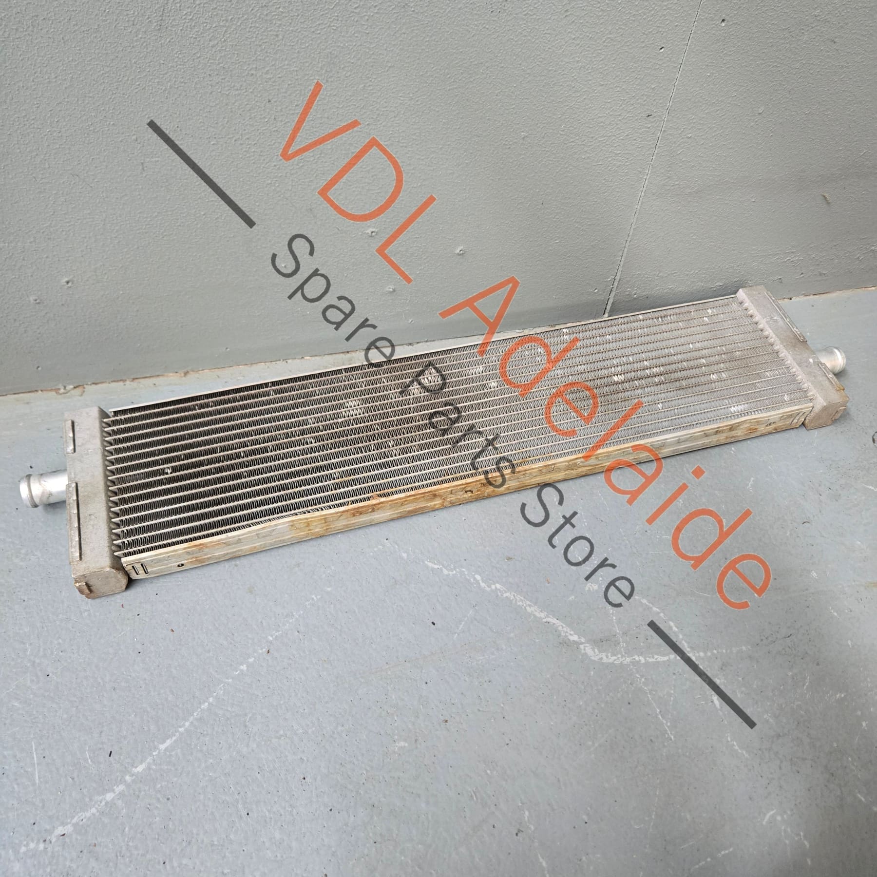 Porsche Additional Radiator for Hybrid 95810621210 7P0121212A - Image 3