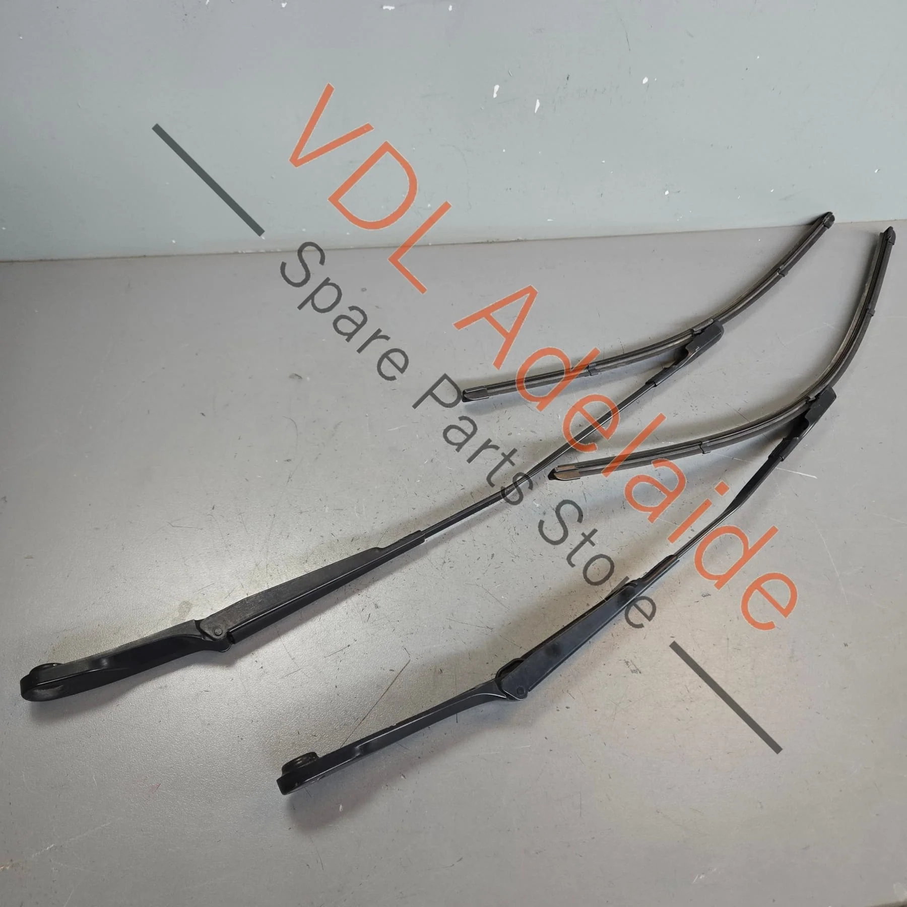Porsche Panamera 971 Front Windshield Windscreen Wiper Arms Arm for RHD Models 971955410A 971955409A