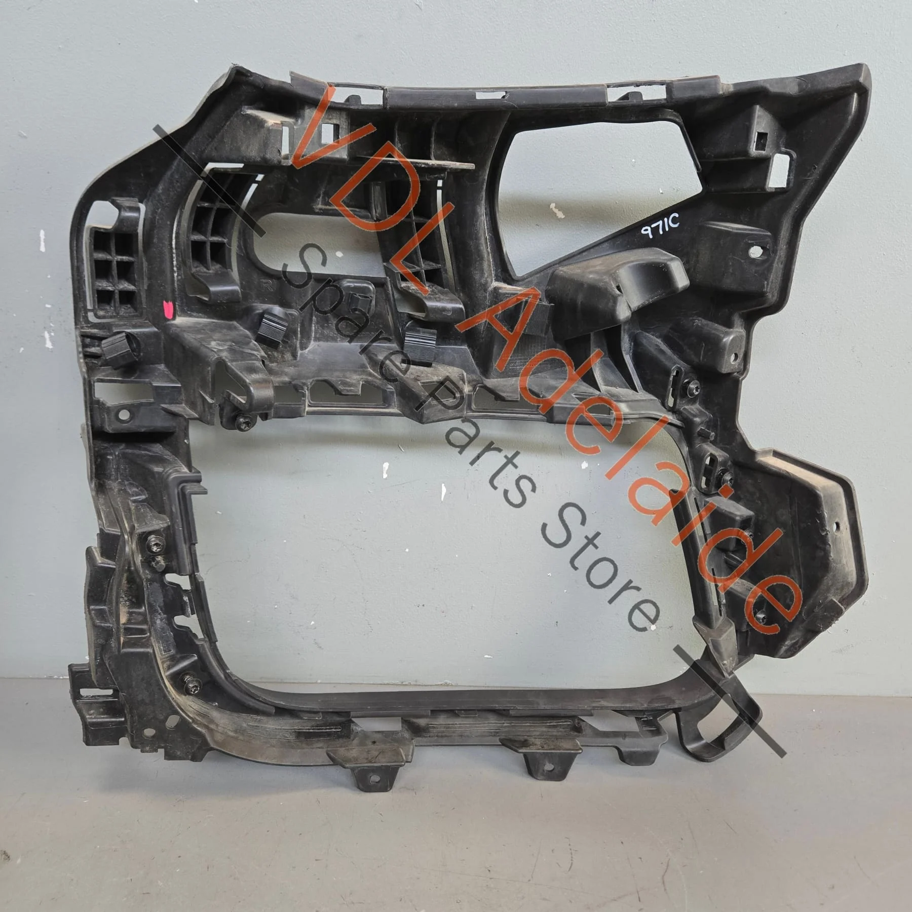 Porsche Panamera 971 Front Bumper Right Side Bracket for Grille 971807682 - Image 2