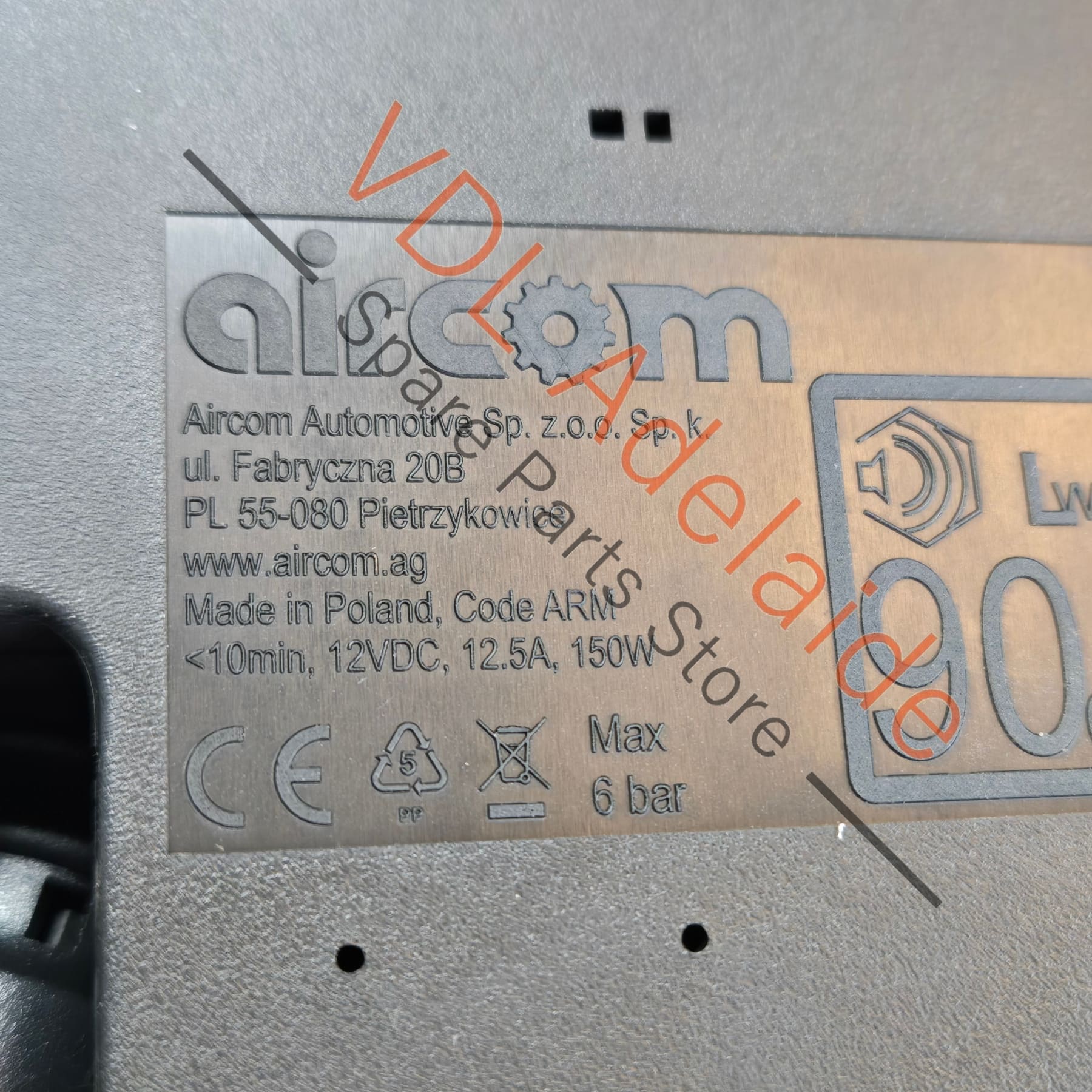 Genuine Audi VW Porsche 12 Volt 12V Emergency Tyre Pump - Image 4