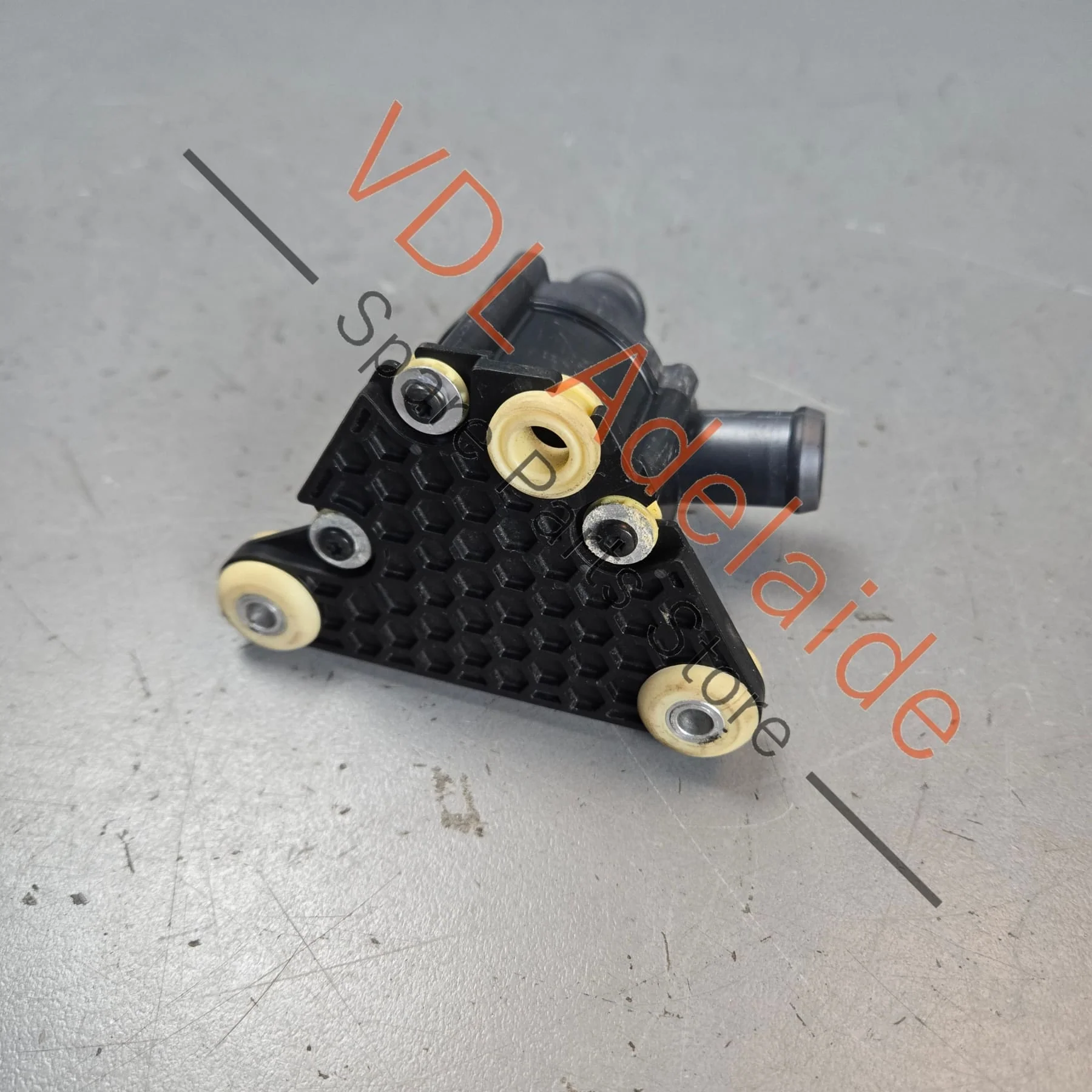 Porsche Audi VW Auxiliary Electric Water Pump 06H121601P 9A712160110 - Image 3