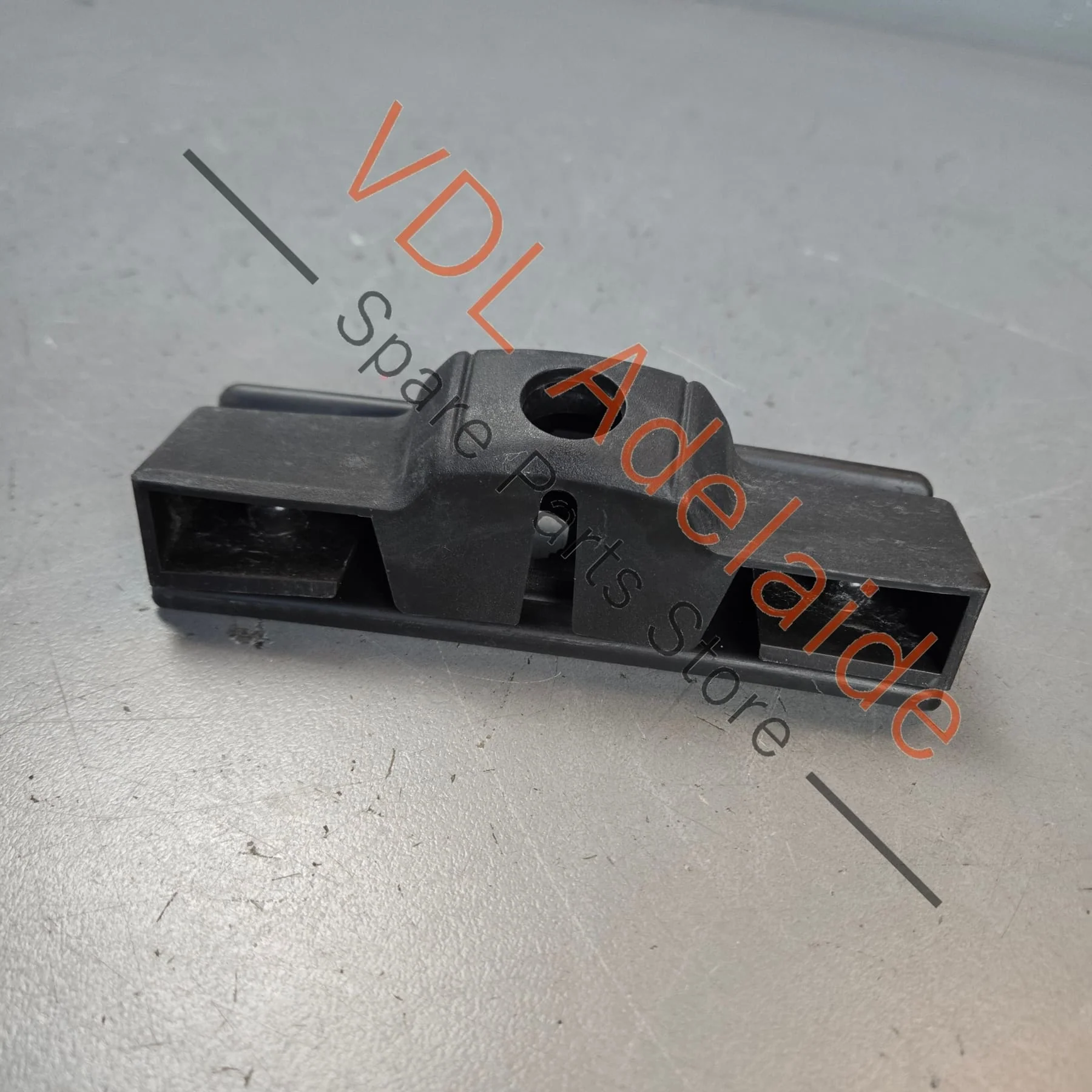Porsche Panamera 971 Front Camera Mounting Bracket Trim 971807997 - Image 2