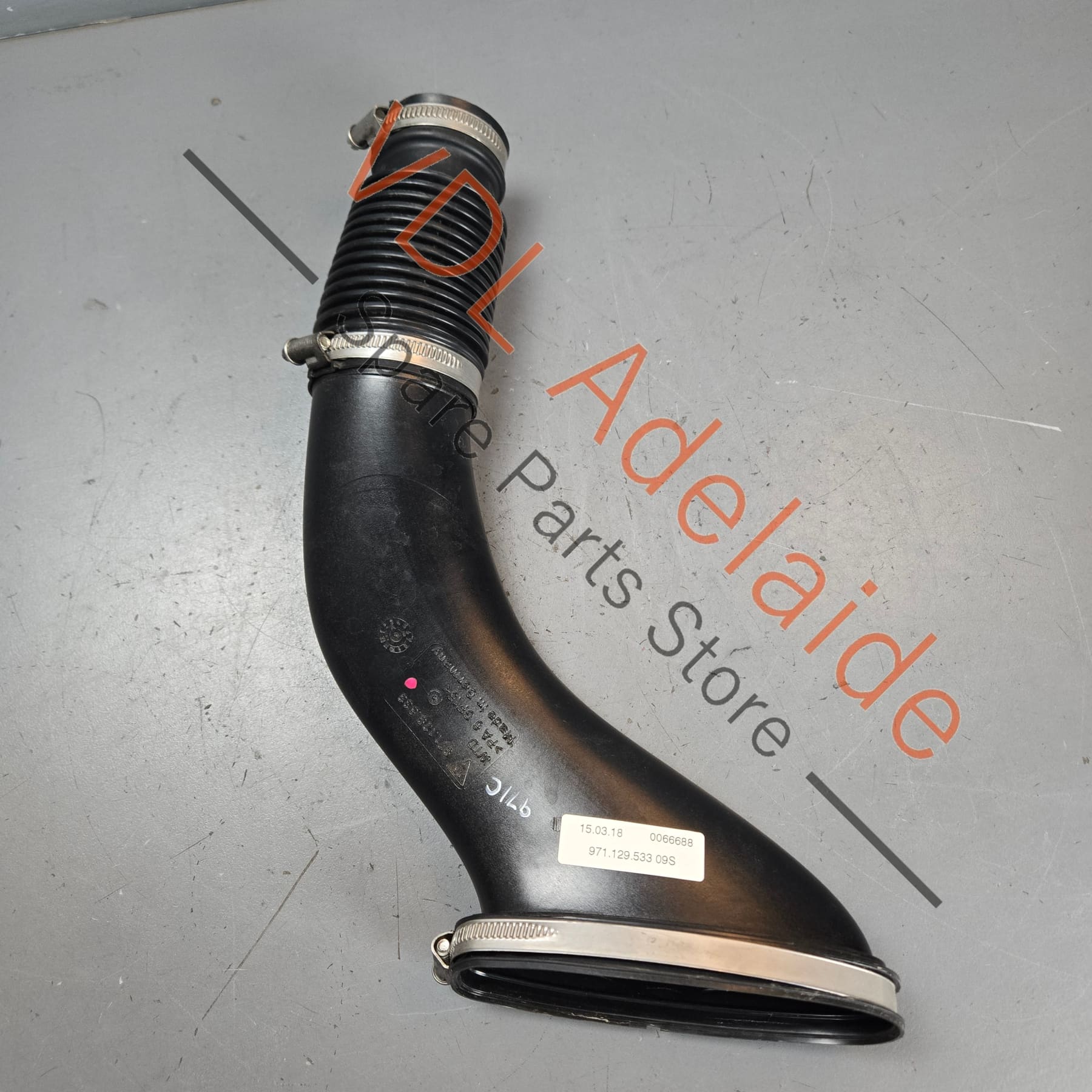 Porsche Panamera 971 Right Air Filter Intake Hose Pipe 971129533 - Image 2