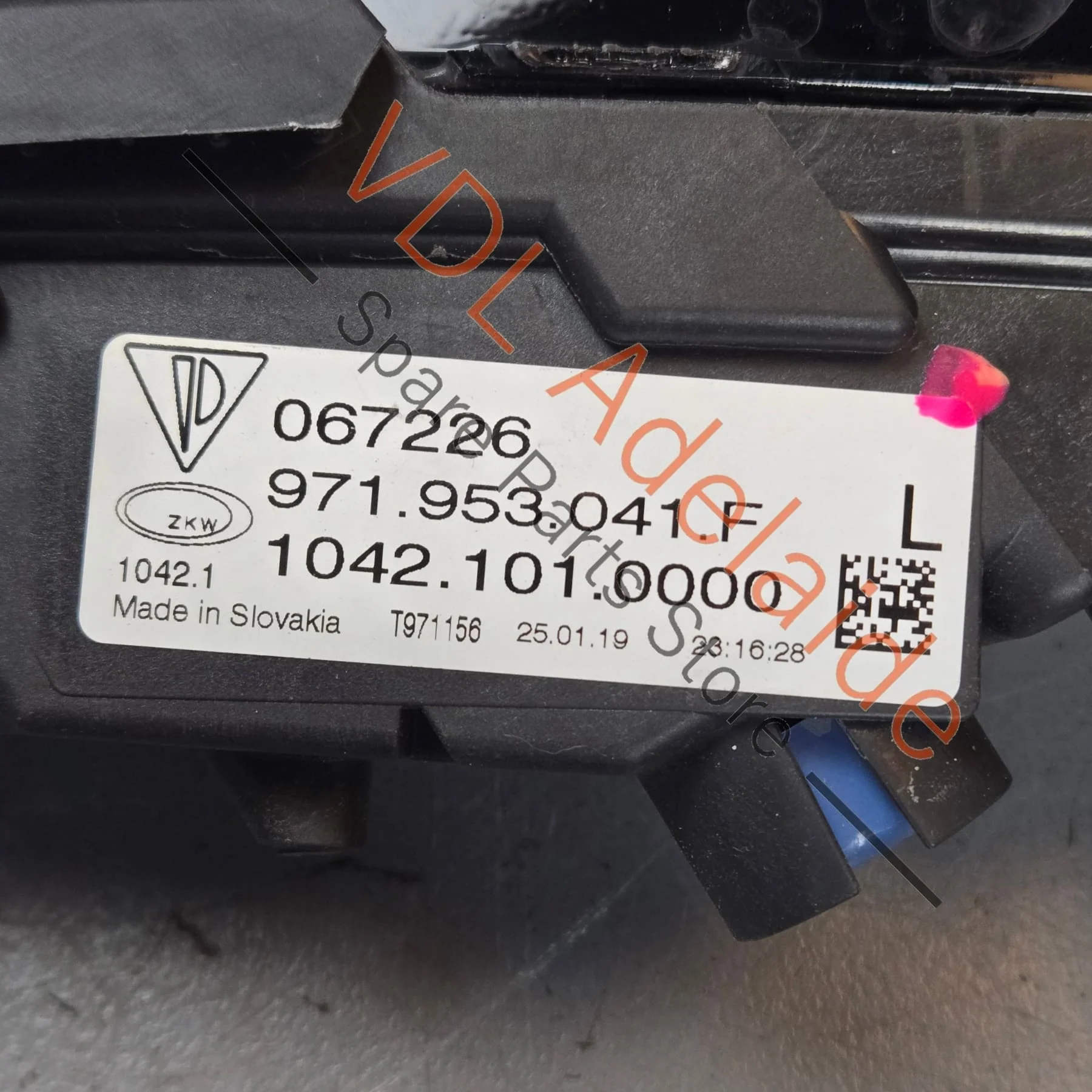 Porsche Panamera Additional Headlight Indicator Left 971953041F 971953041D 971953041BF - Image 4