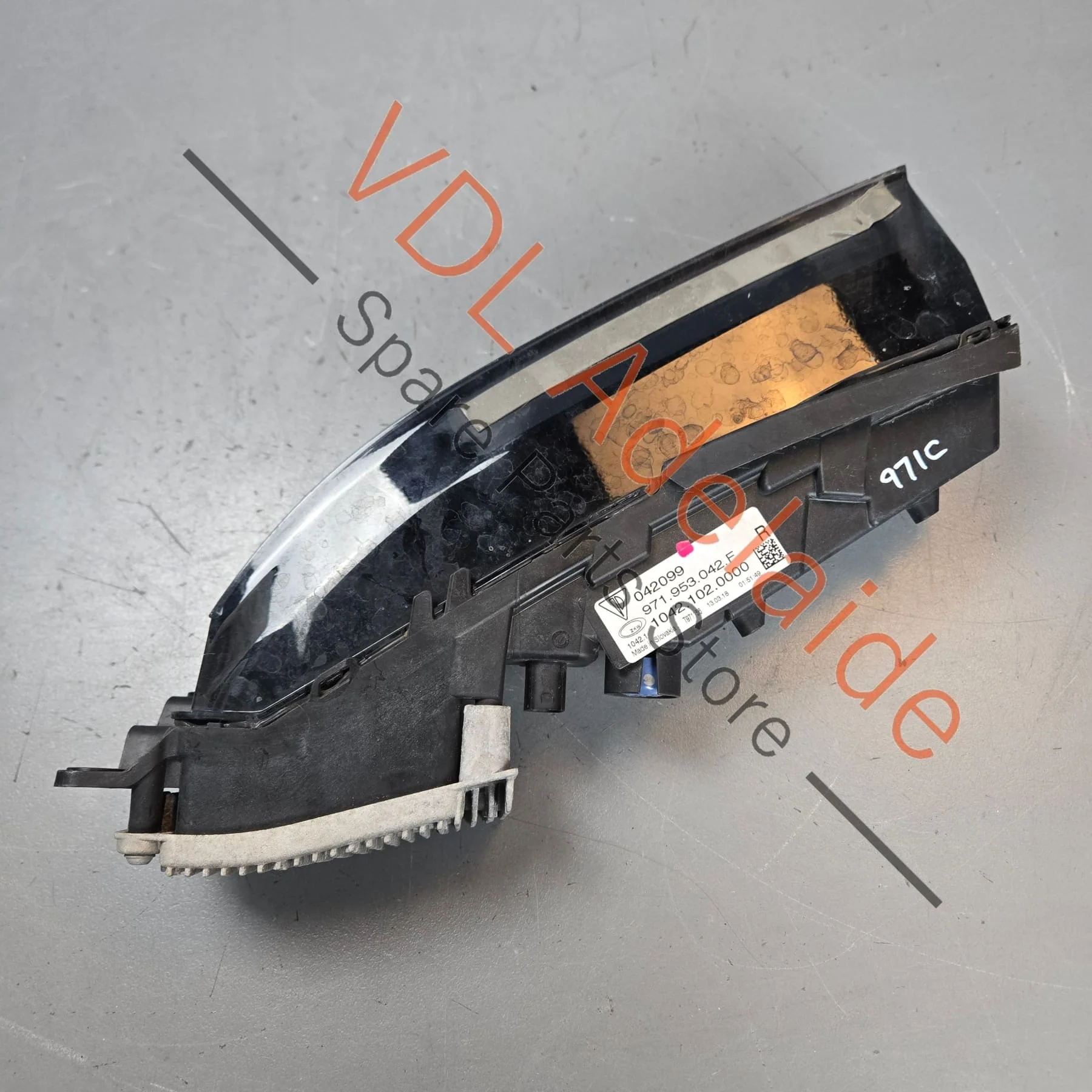 Porsche Panamera Additional Headlight Indicator Right 971953042F 971953042D 971953042BF - Image 3