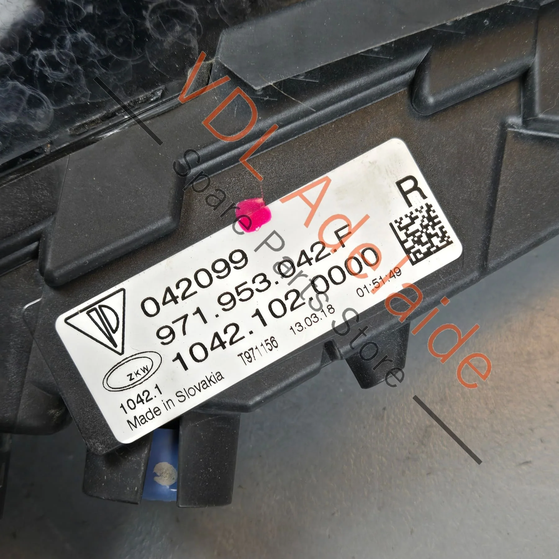 Porsche Panamera Additional Headlight Indicator Right 971953042F 971953042D 971953042BF - Image 4