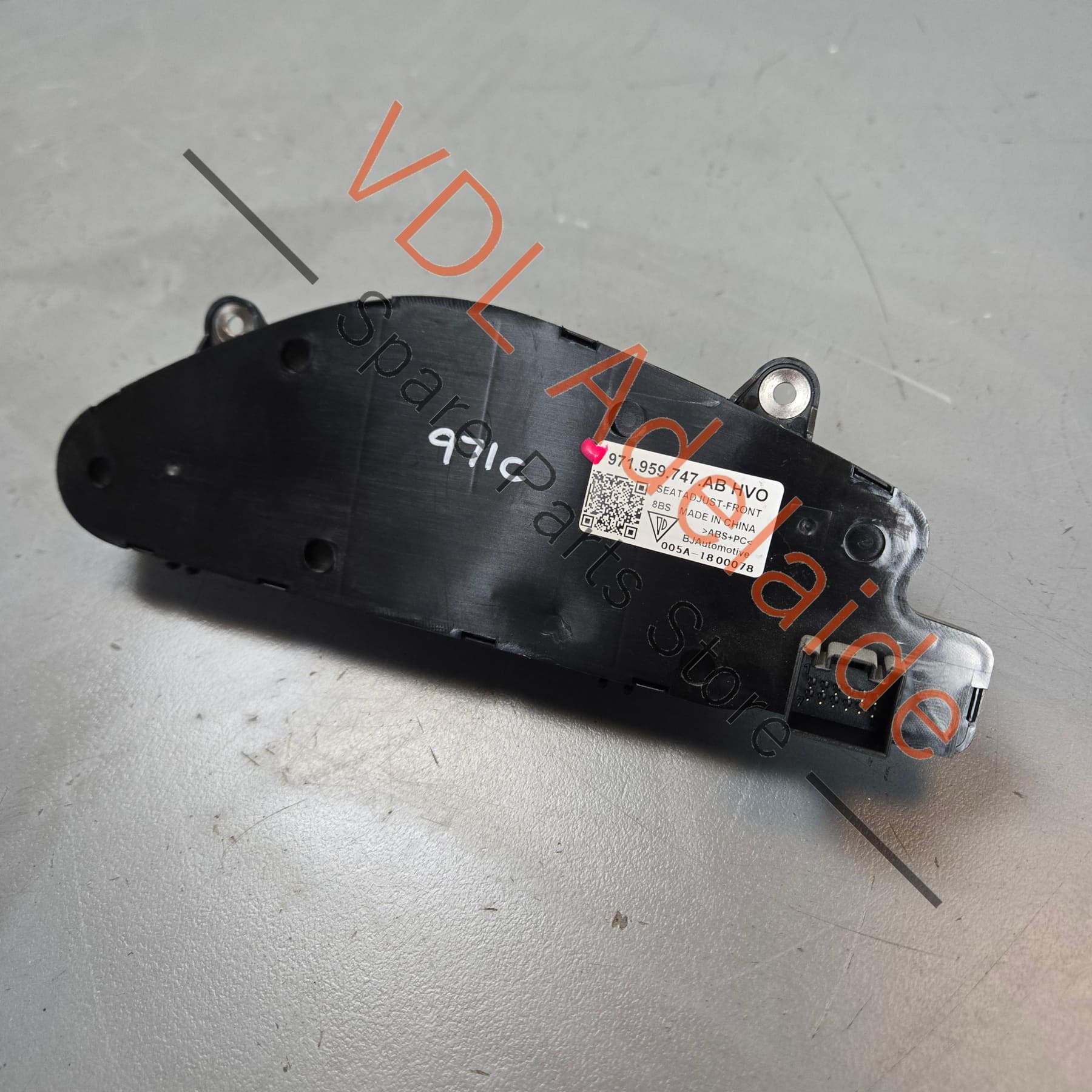 Porsche Panamera Switch module for left seat Black/Galvano Silver 971959747S 971959747 HVO - Image 3