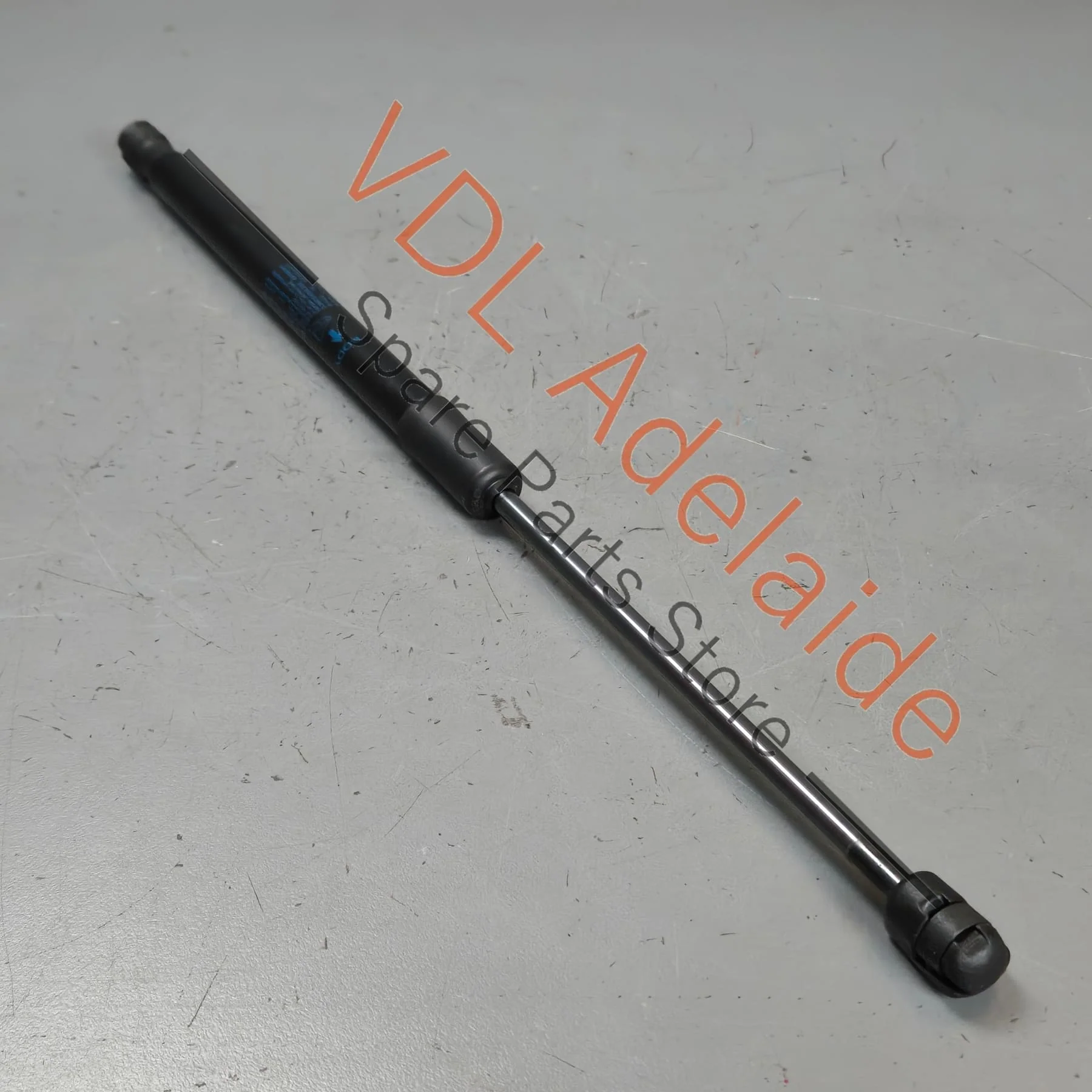 Porsche Panamera Pair of Bonnet Gas Filled Lift Strut Support 298823359 - Image 3