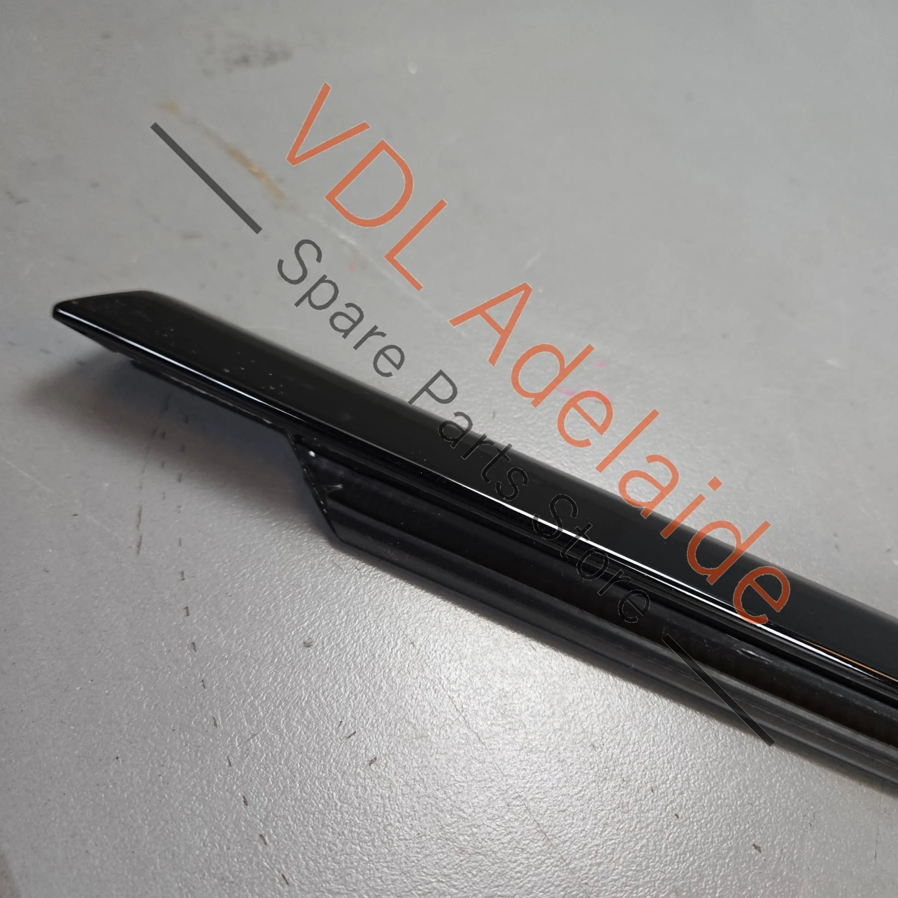 Porsche Panamera Right Rear Lower Door Gloss Black Exterior Trim Molding Weather Seal 974839476B 041 - Image 4