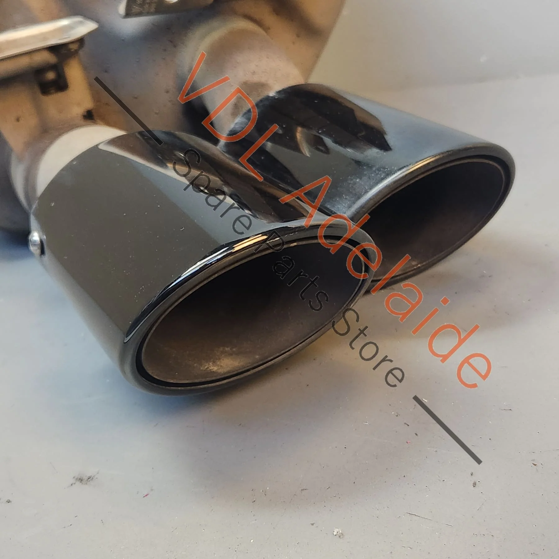 Porsche Panamera 971 Sport Rear Muffler RHS with Tips 971253608JY 9A725382440 9A725382445 - Image 2