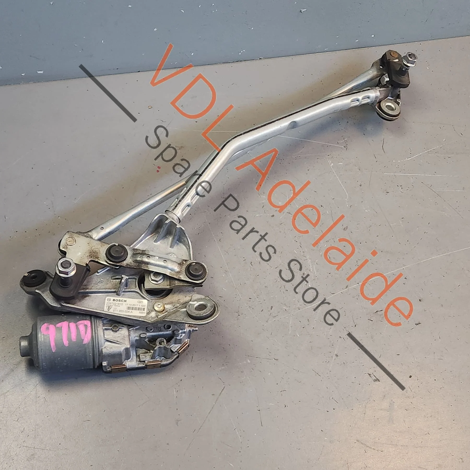 Porsche Panamera 971 Windscreen Wiper Motor RHD Crank Drive 971955024A