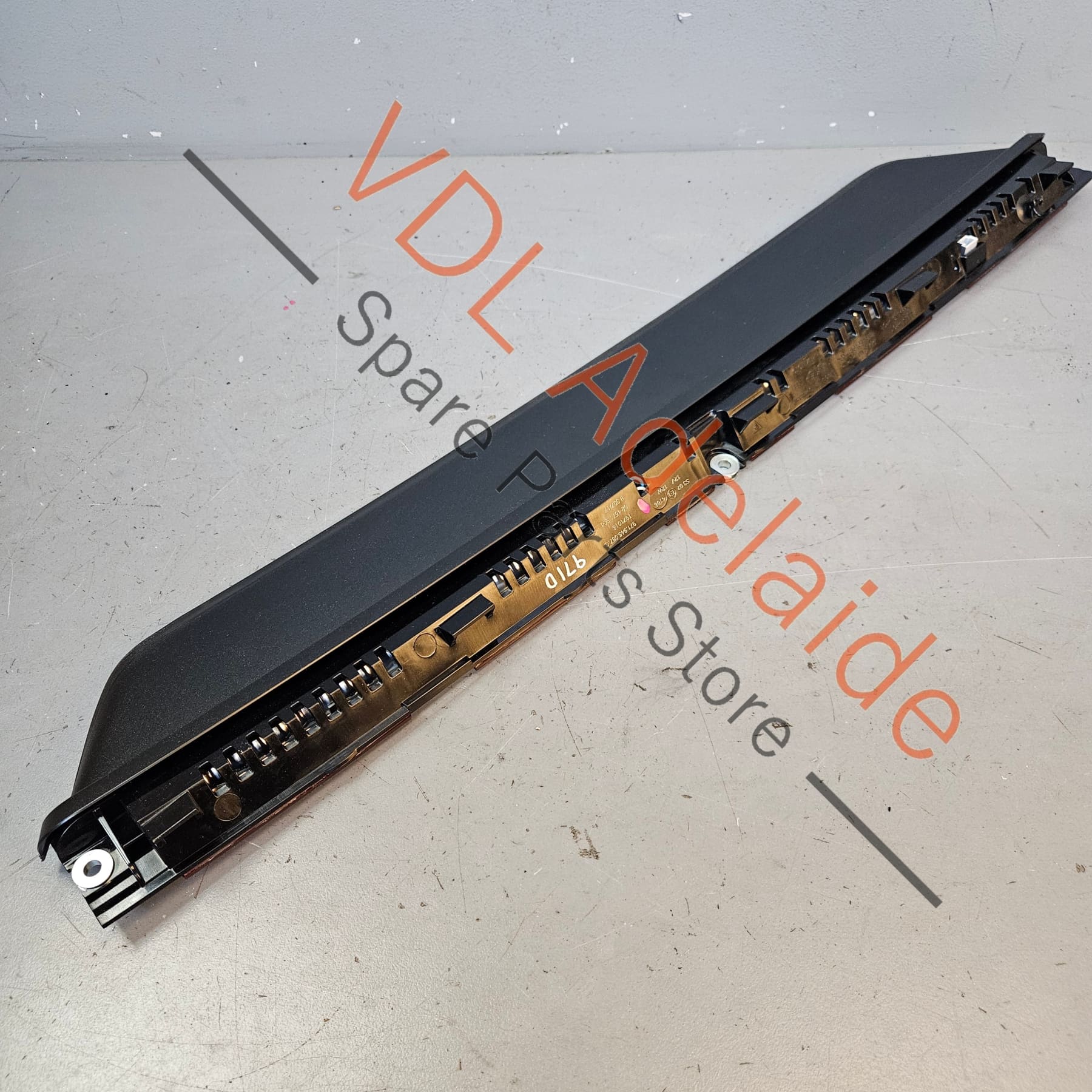 Porsche Panamera Coupe 971 Third Middle Additional Brake Light 971945087G - Image 8