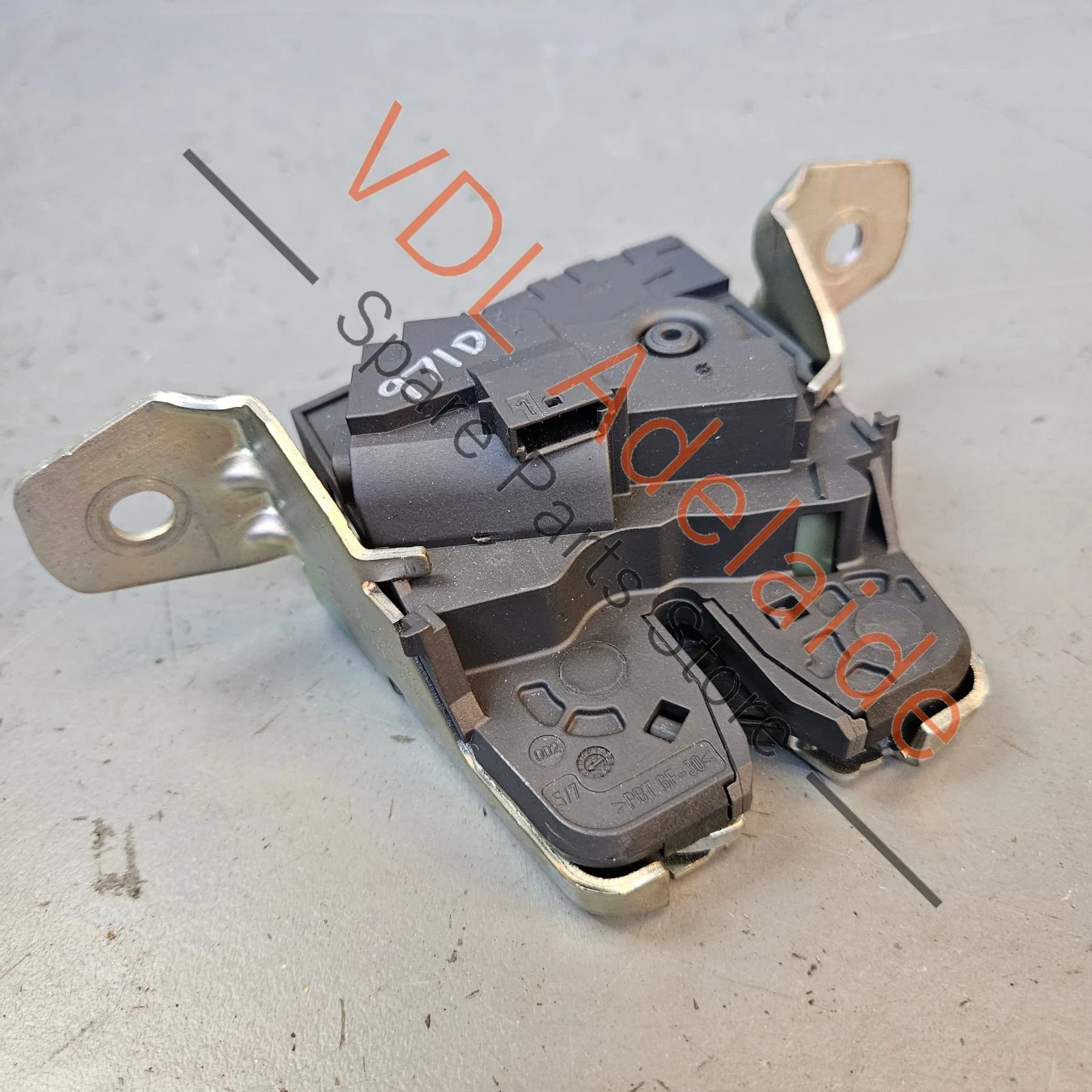 Porsche Panamera Turbo 971 Boot Rear Hatch Trunk Lock Mechanism 971827447A