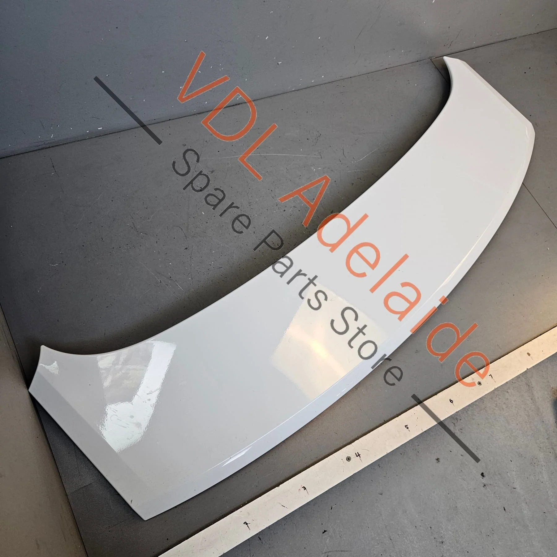 Porsche Panamera Rear Spoiler 971827933YG2X Carrara White Metallic S9R / 2Y