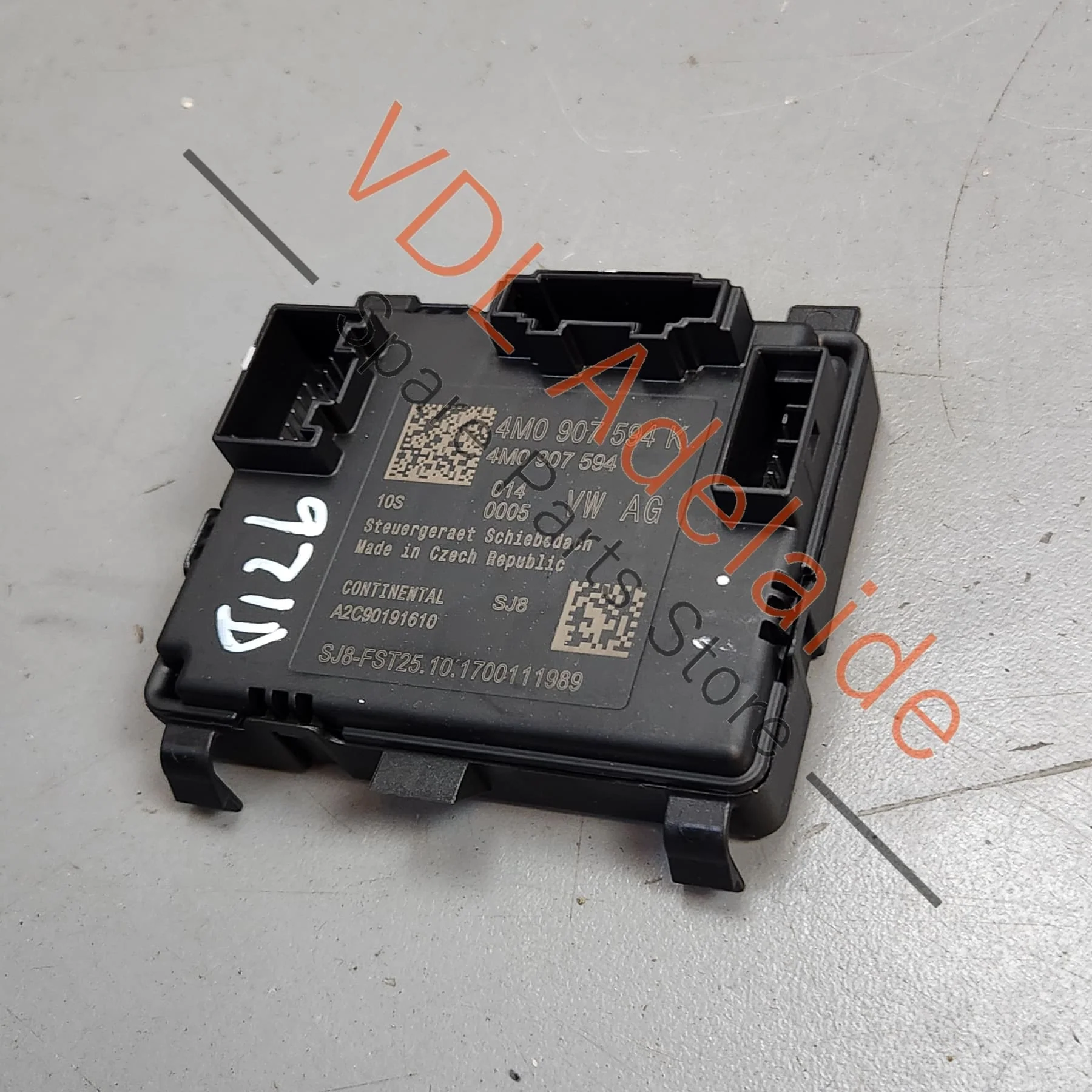 Porsche Panamera Coupe 971 Rear Sunroof Control Box Module 9A790759410 4M0907594K