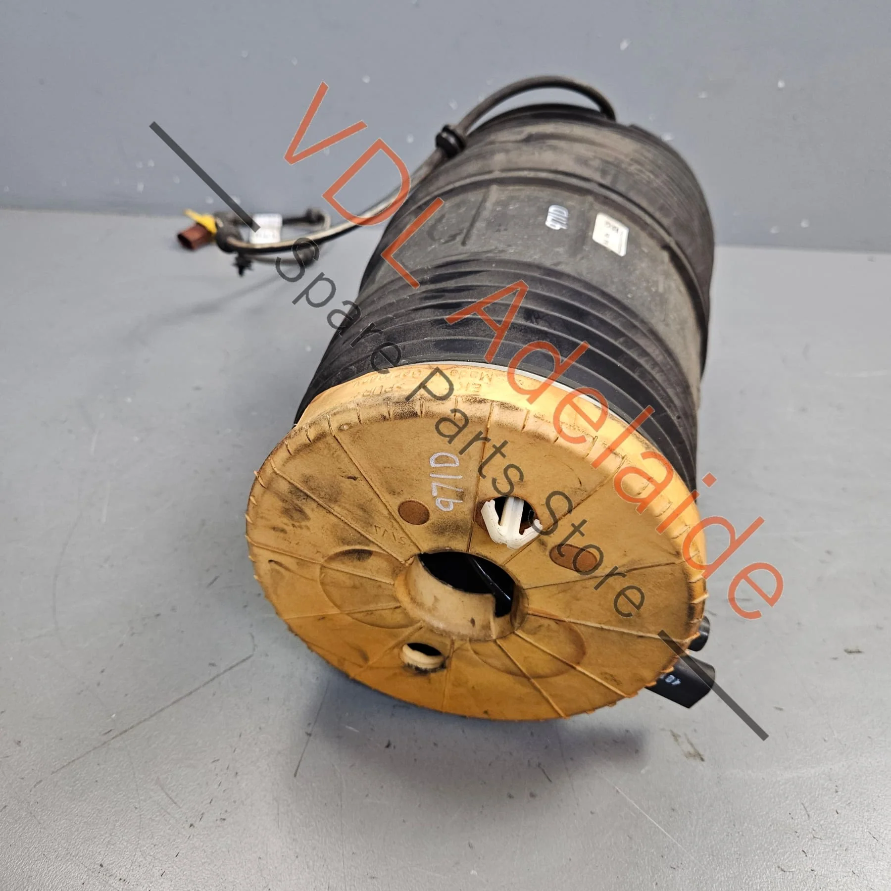 Porsche Panamera 971 Right Rear Suspension Airbag Air Spring Cylinder RHS 971616026C 971616026H - Image 7