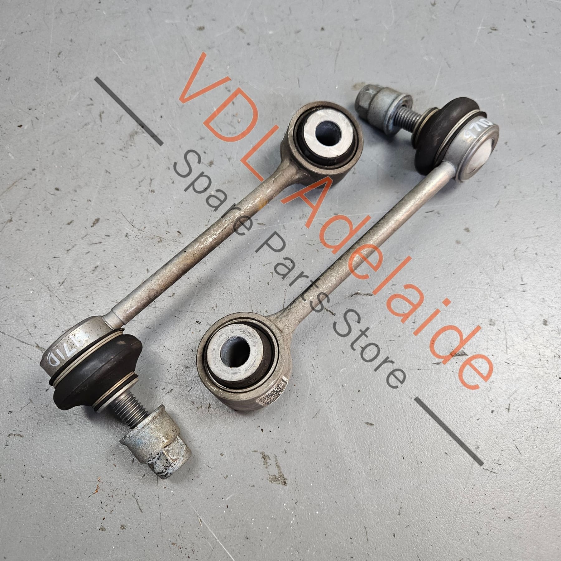 Porsche Panamera 971 Rear Anti Roll Swaybar Connecting Rod Coupling Link Set Pair 971511467D 971511467F