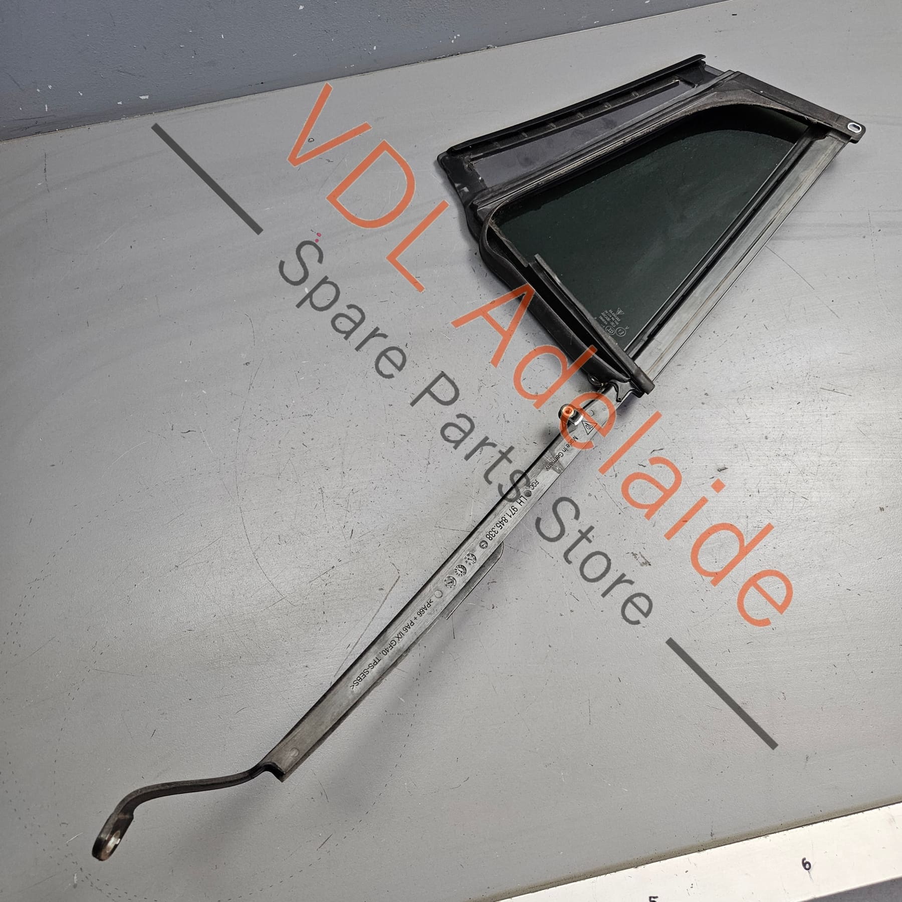 Porsche Panamera 971 Rear Left Door Quarter Window Glass 971845025C 971845025BE - Image 6