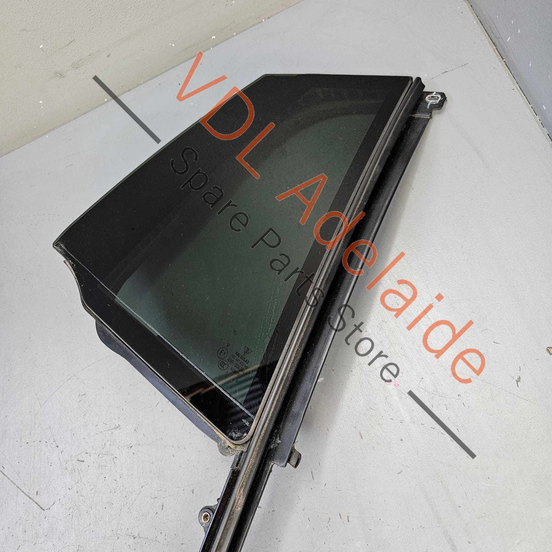 Porsche Panamera 971 Rear Right Door Quarter Window Glass 971845026AC 971845026AH 971845026AR - Image 4
