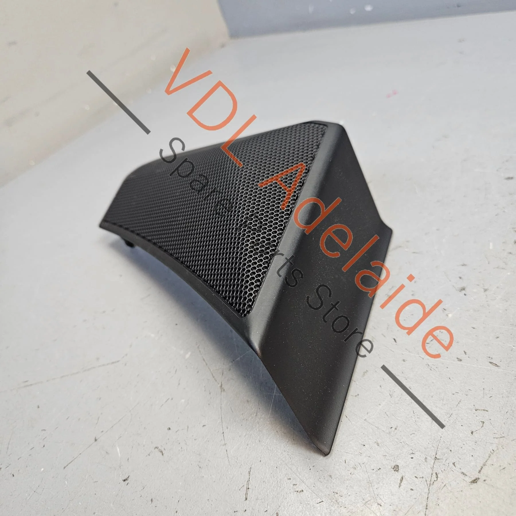 Porsche Panamera 971 Rear Left Door Mid Tone Speaker Cover Trim 971035793 - Image 4