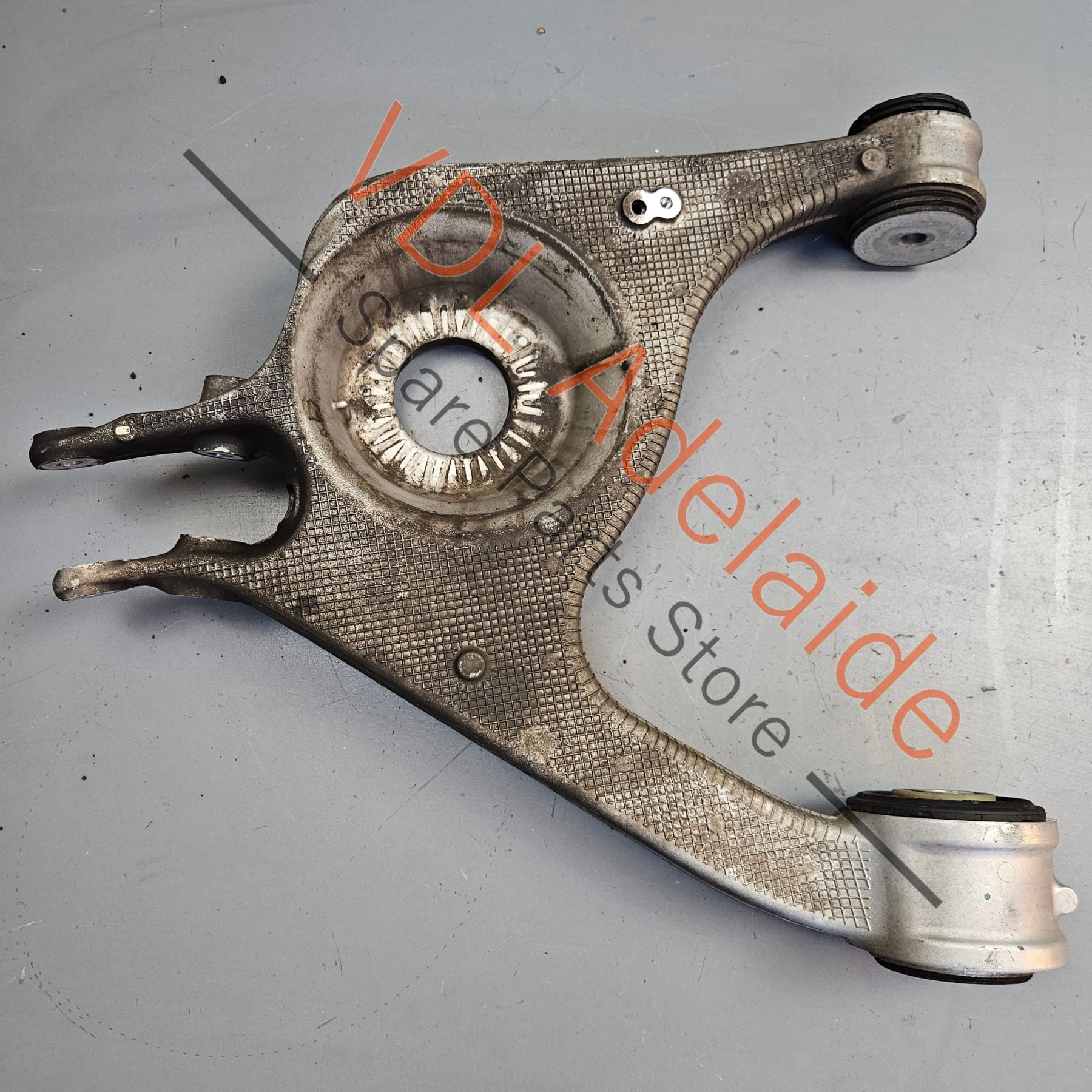 Porsche Panamera Rear Right Suspension Lower Control Arm Wishbone Suspension 971505376D 971505312E