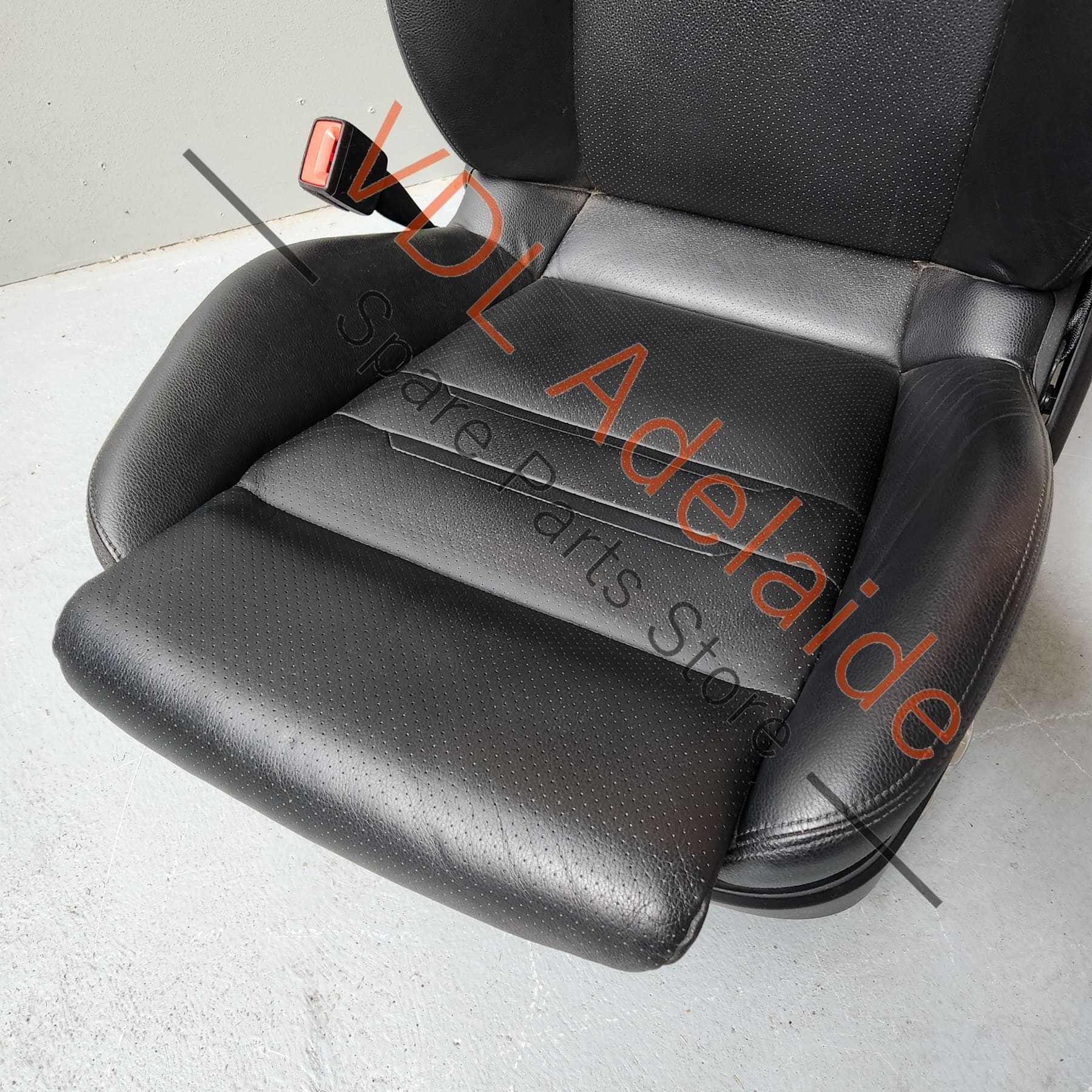 Porsche Panamera 971 Front Left Seat with Airbag 971881805EG GDB 971880241C - Image 3