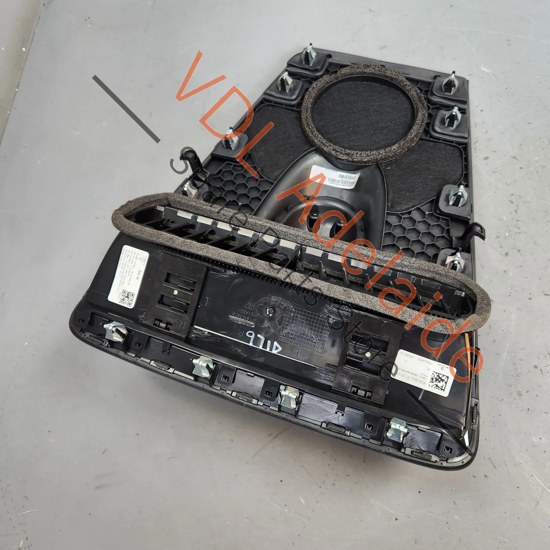 Porsche Panamera Sport Chrono Centre Dashboard Clock Trim 971858122E 5Q0 - Image 5