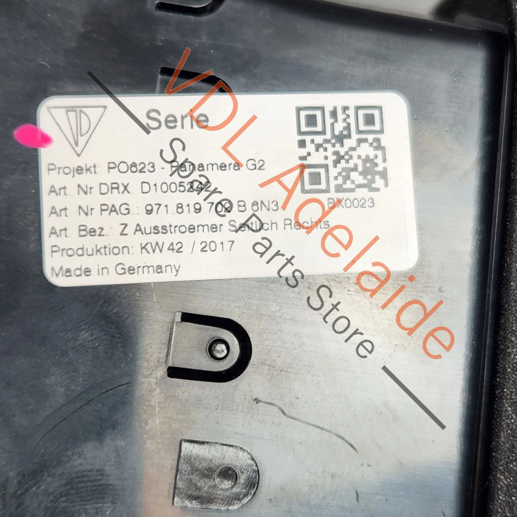 Porsche Panamera Right Side Dashboard AC Air Vent 971819702C 6N3 - Image 3