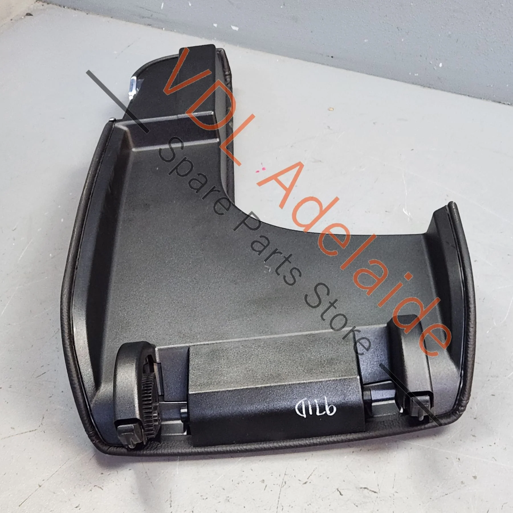 Porsche Panamera 971 Interior Arm Rest Armrest Leather 971867166AC 21U for RHD - Image 6